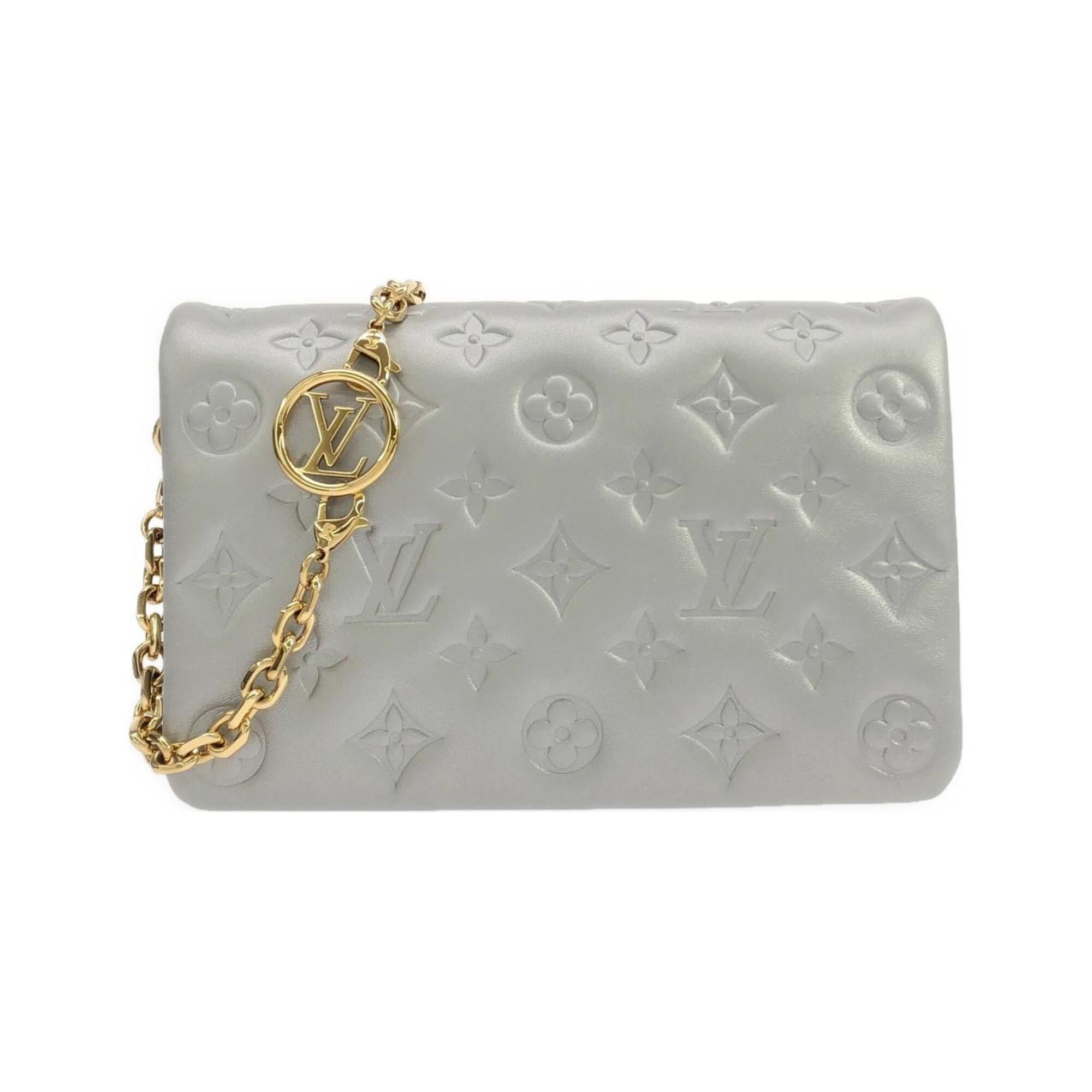 Louis Vuitton Silver Leather Pochette Shoulder Bag (Pre-Owned)