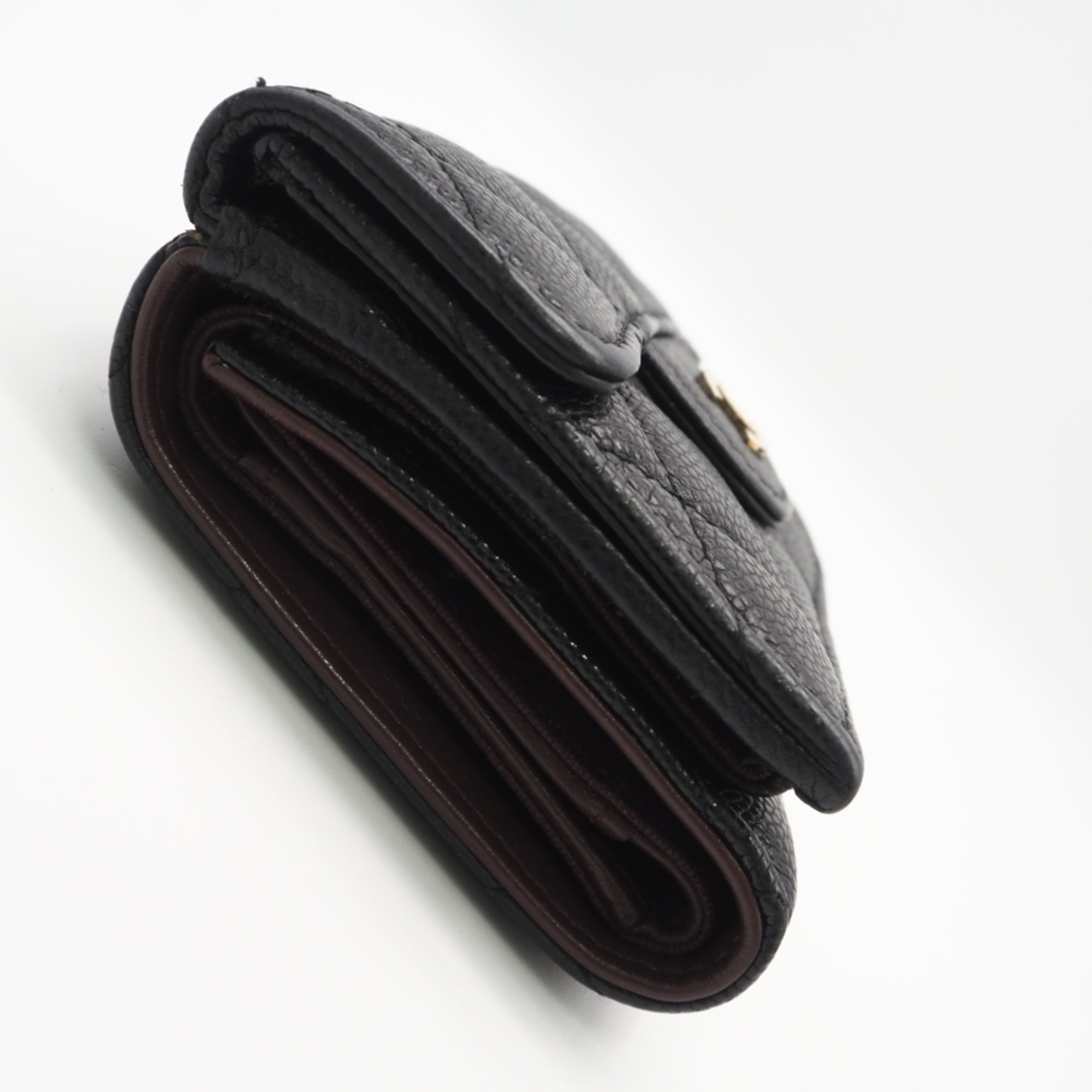 Chanel Black Grained Calfskin Wallet (Tri-Fold) (Pre-Owned)