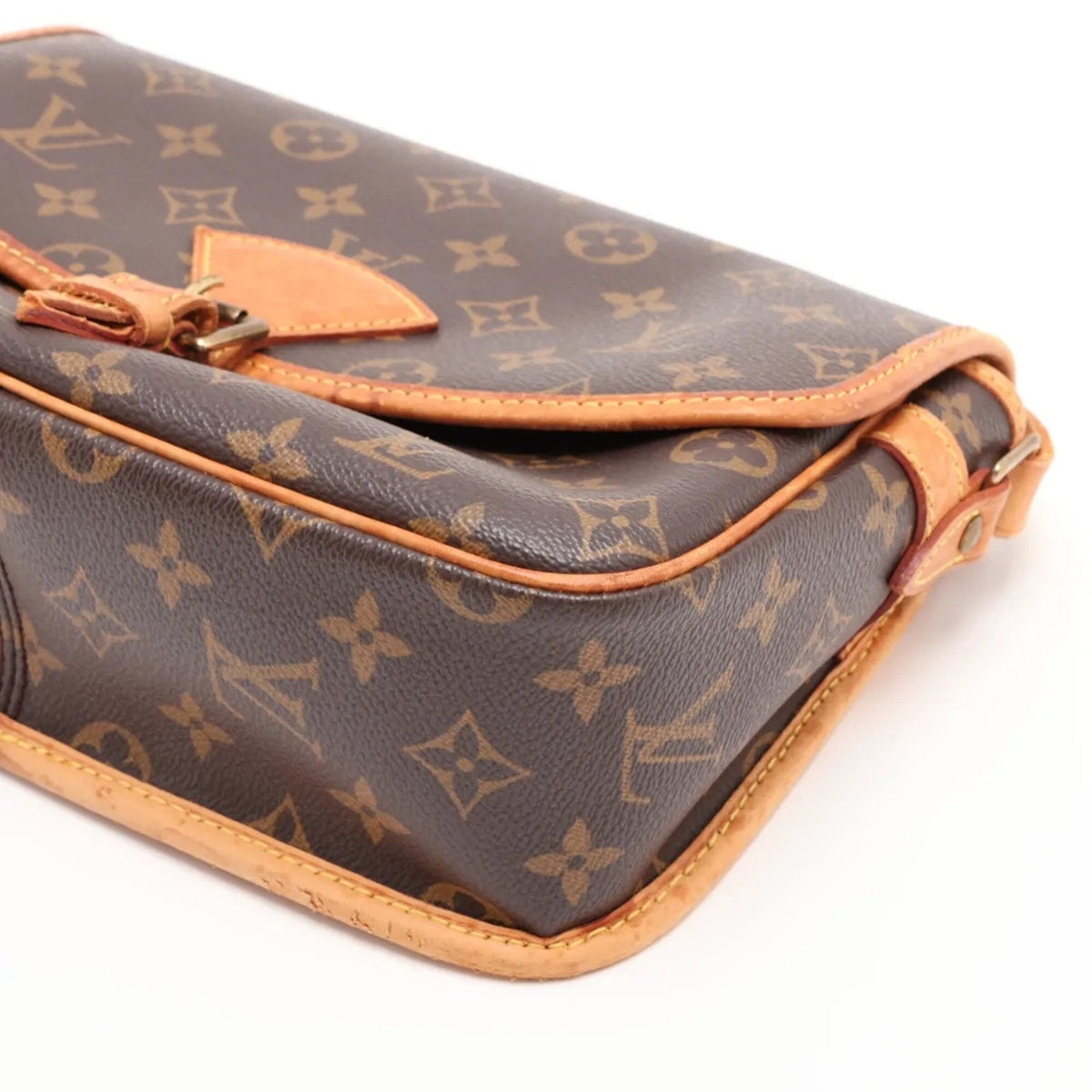 Louis Vuitton Brown Leather Coated Canvas Crossbody Bag Shoulder Bag (Pre-Owned)