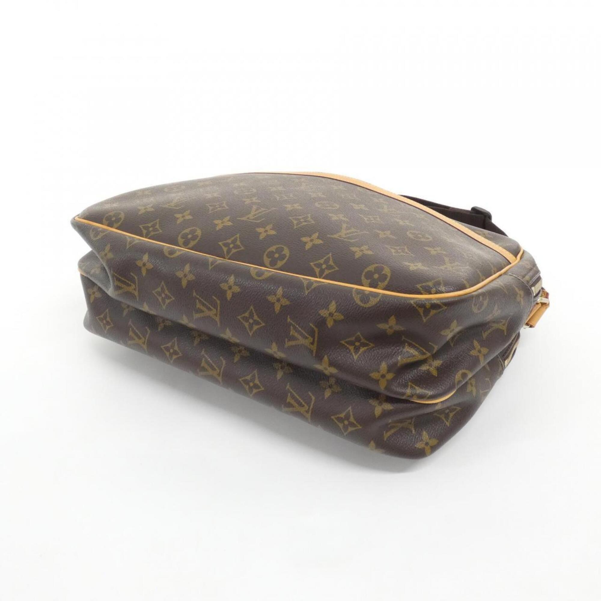 Louis Vuitton Marron Coated Canvas Shoulder Bag (Pre-Owned)