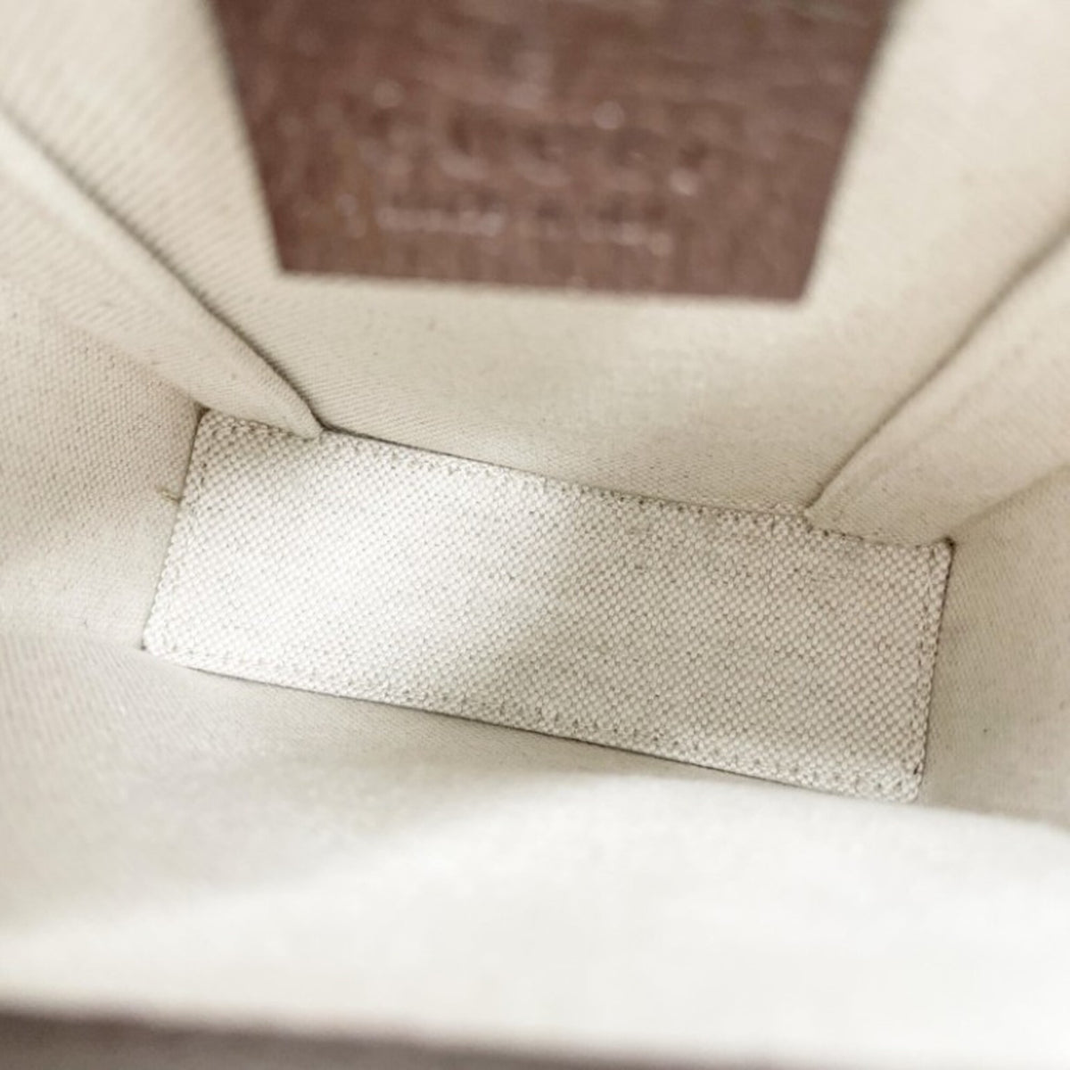 Gucci Beige Brown Canvas Shoulder Bag (Pre-Owned)