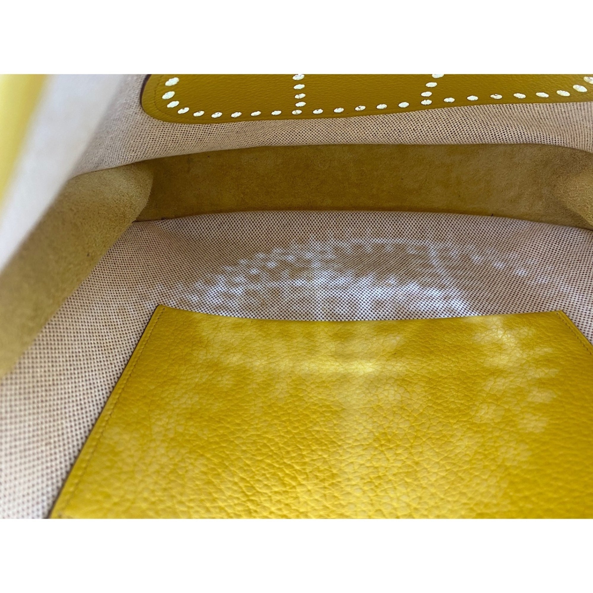 Hermes Yellow Shoulder Bag (Pre-Owned)