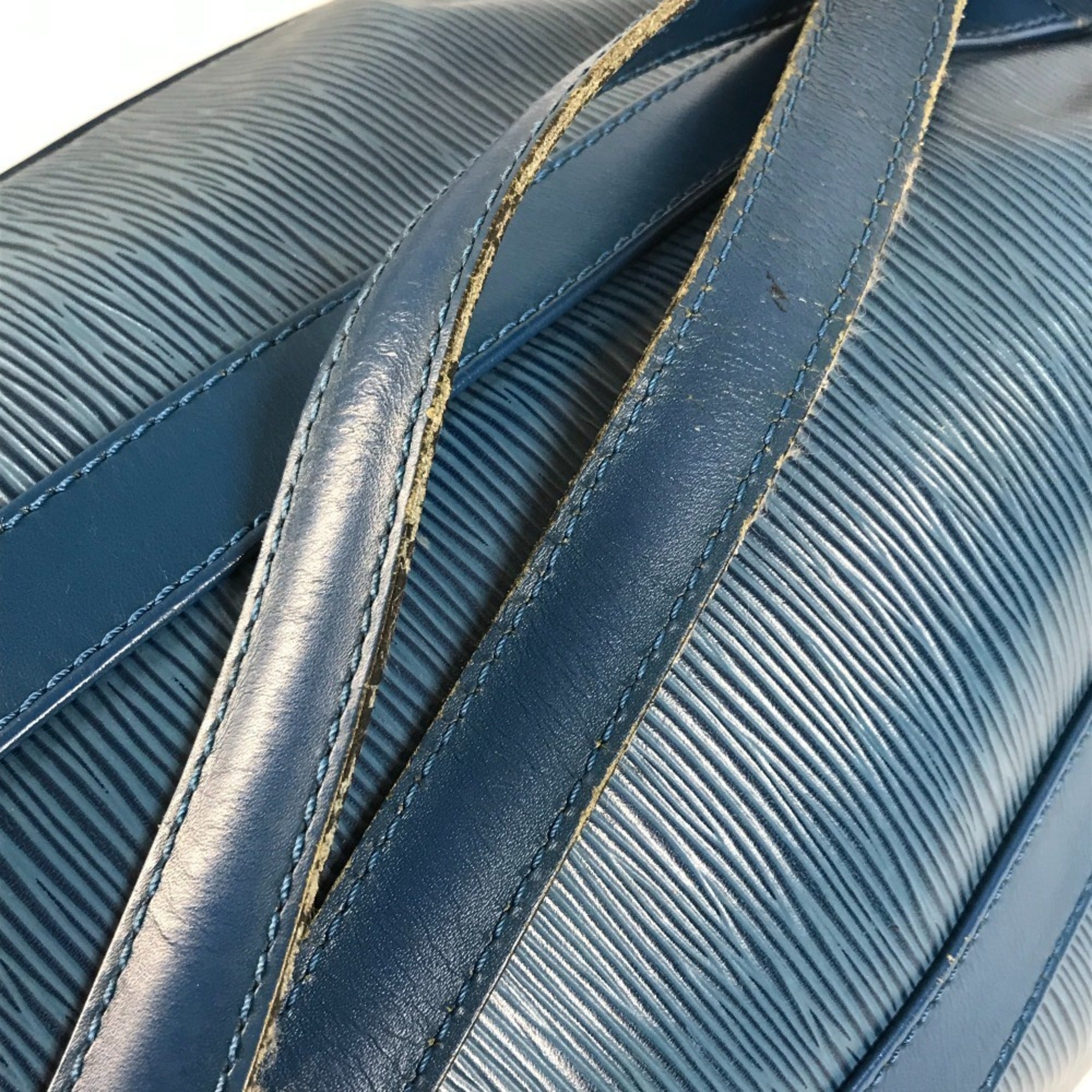 Louis Vuitton Blue Toledo Blue Epi Leather Shoulder Bag (Pre-Owned)