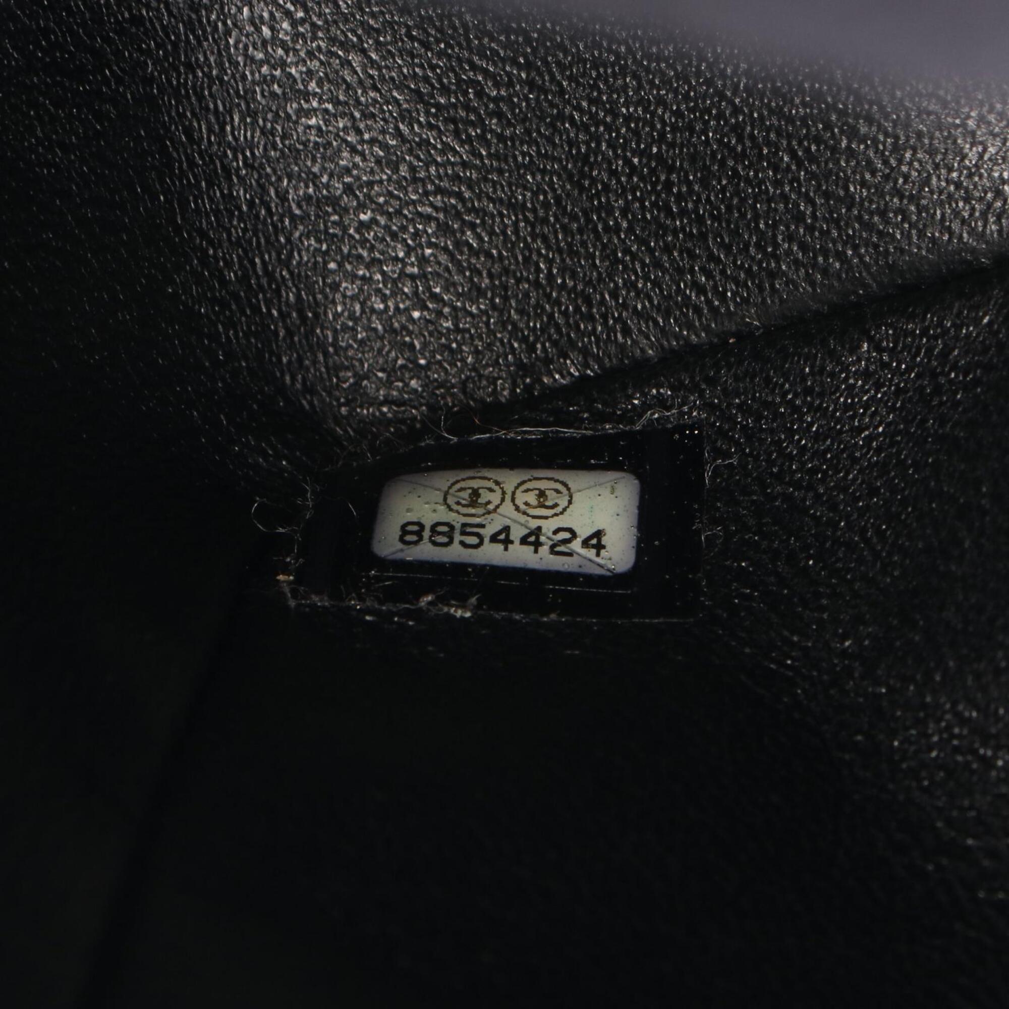 Chanel 2.55 Black Grained Calfskin Handbag Shoulder Bag (Pre-Owned)