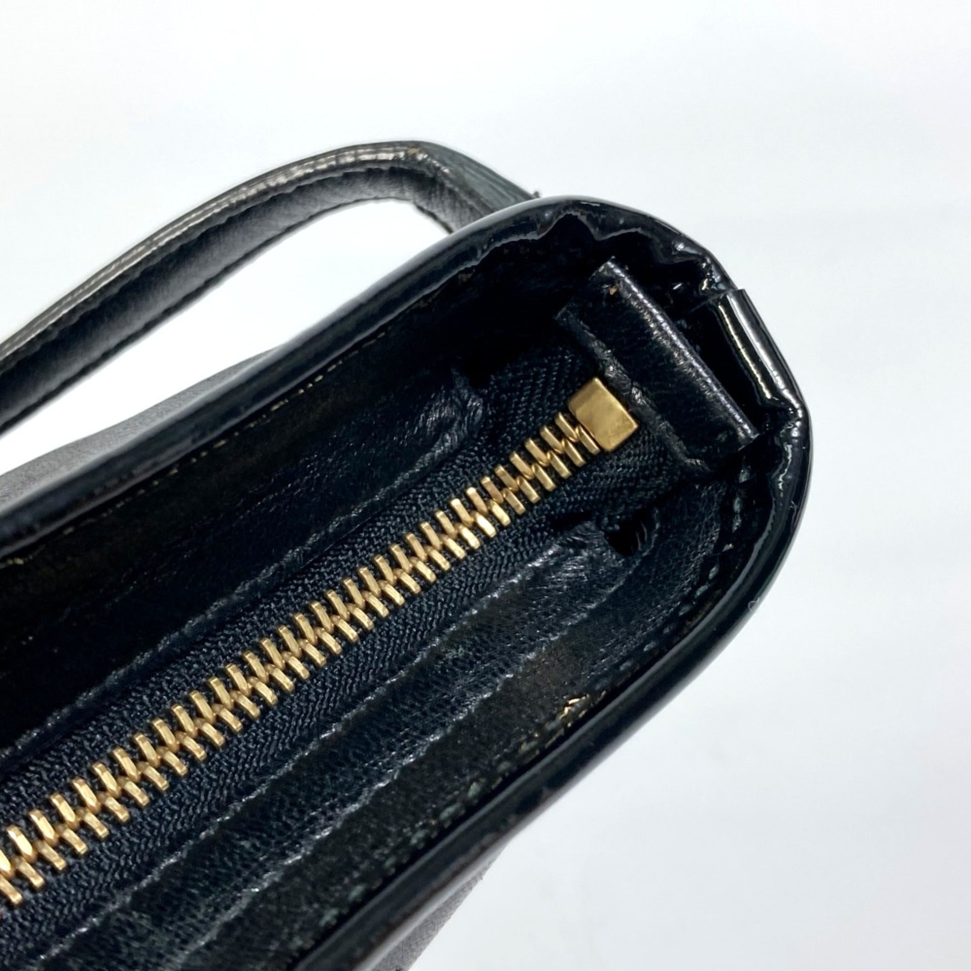 Salvatore Ferragamo Black Other Shoulder Bag (Pre-Owned)
