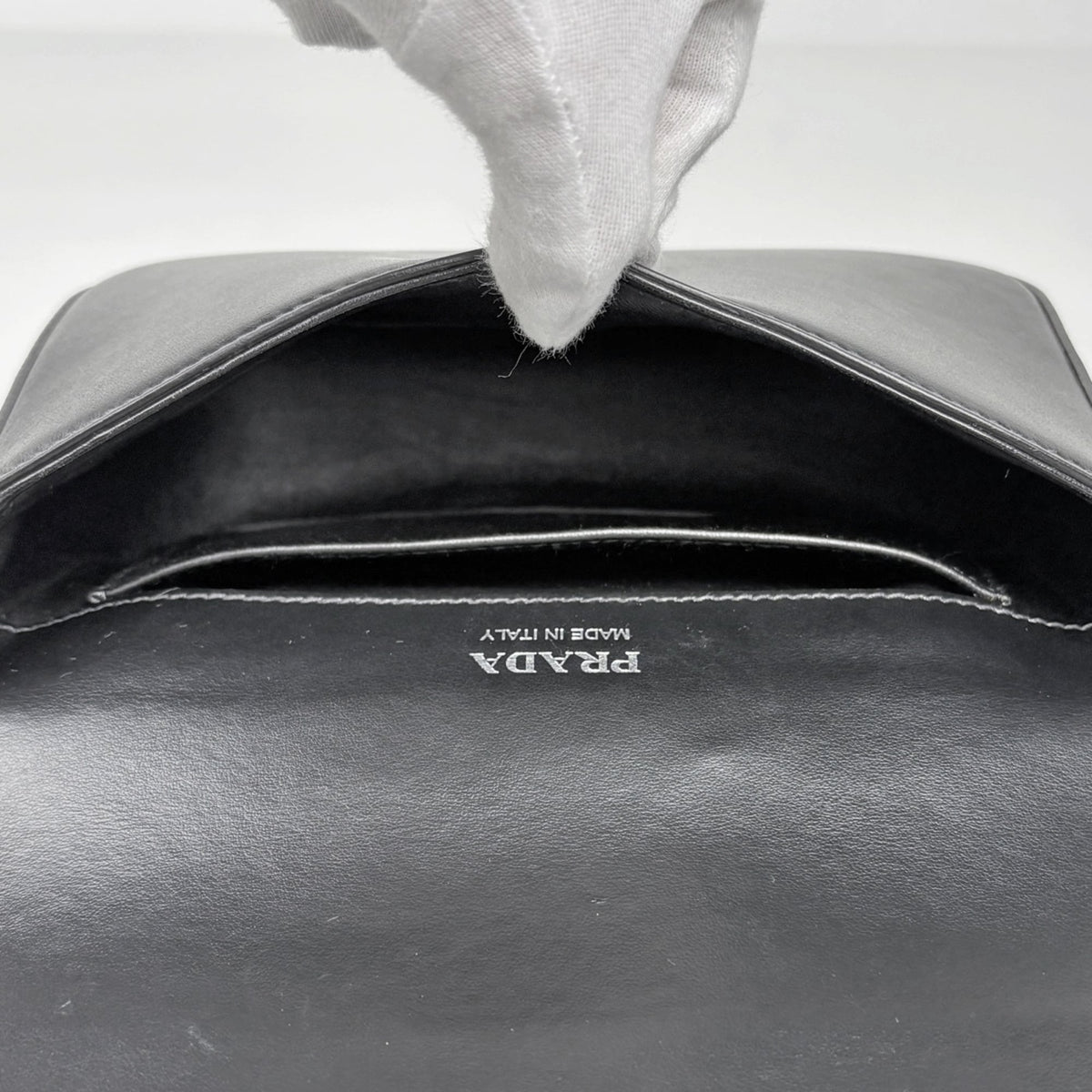 Prada Black Saffiano Triangle Leather Shoulder Bag (Pre-Owned)
