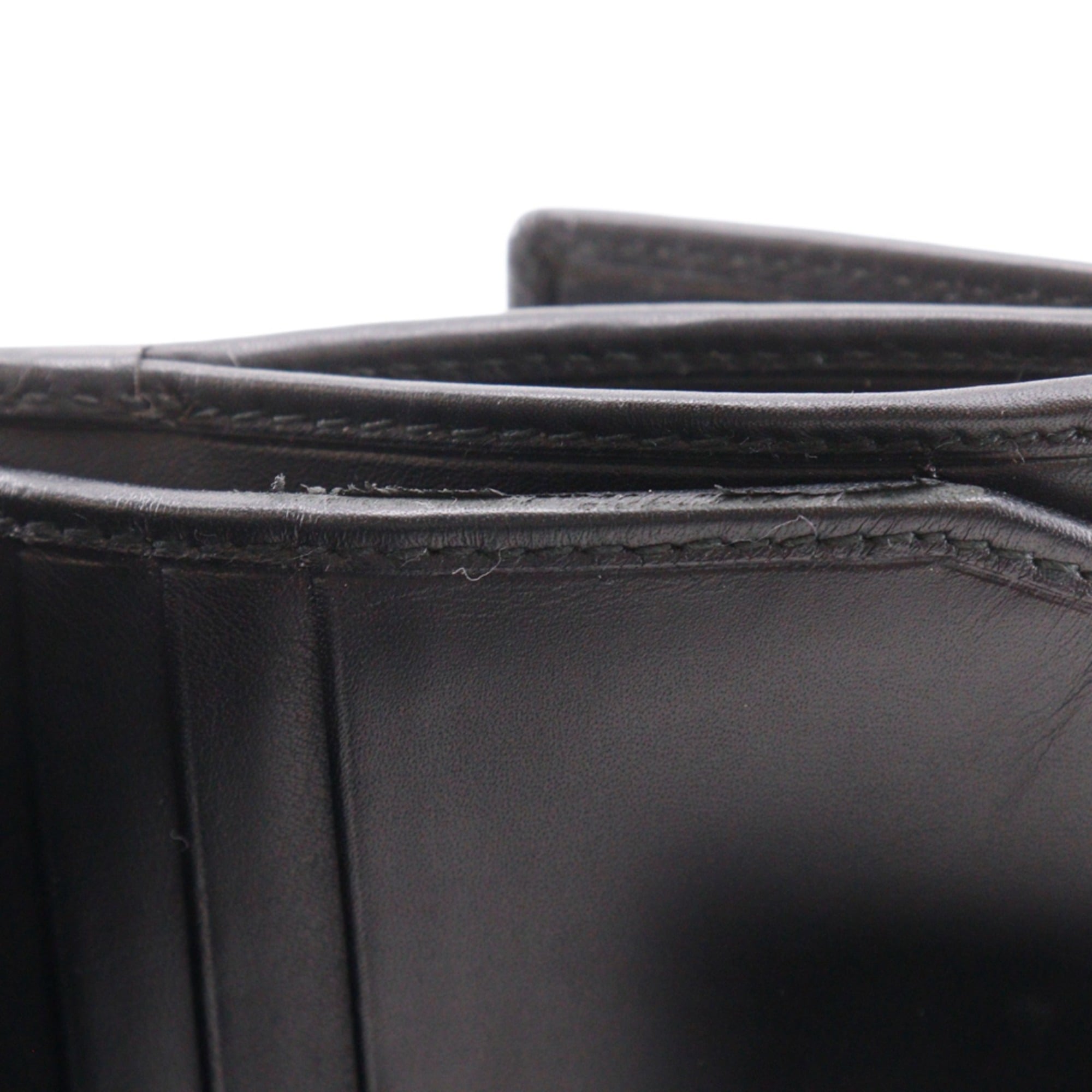 Gucci Black Gg Canvas Wallet (Bi-Fold) (Pre-Owned)