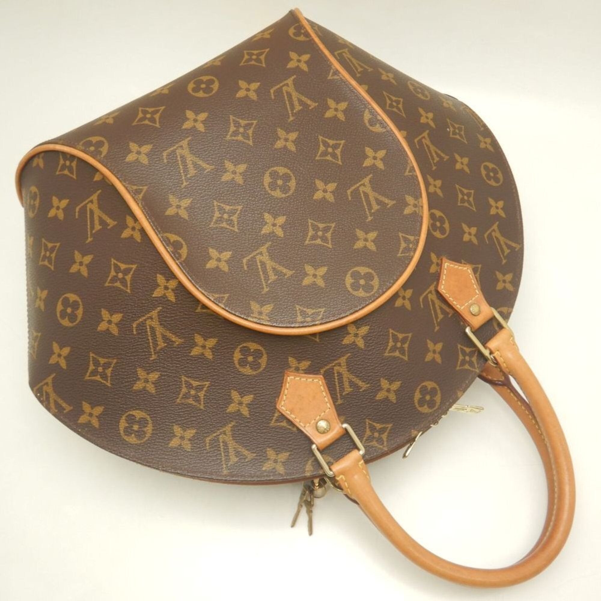 Louis Vuitton Brown Monogram Canvas Handbag (Pre-Owned)