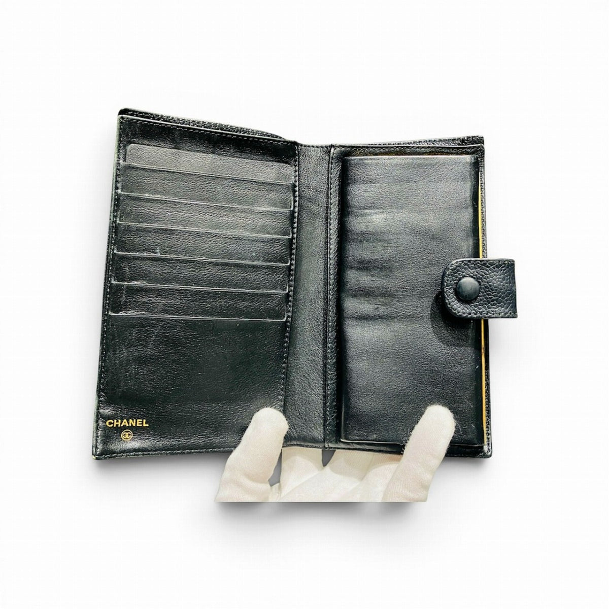Chanel Black Grained Calfskin Wallet (Bi-Fold) (Pre-Owned)