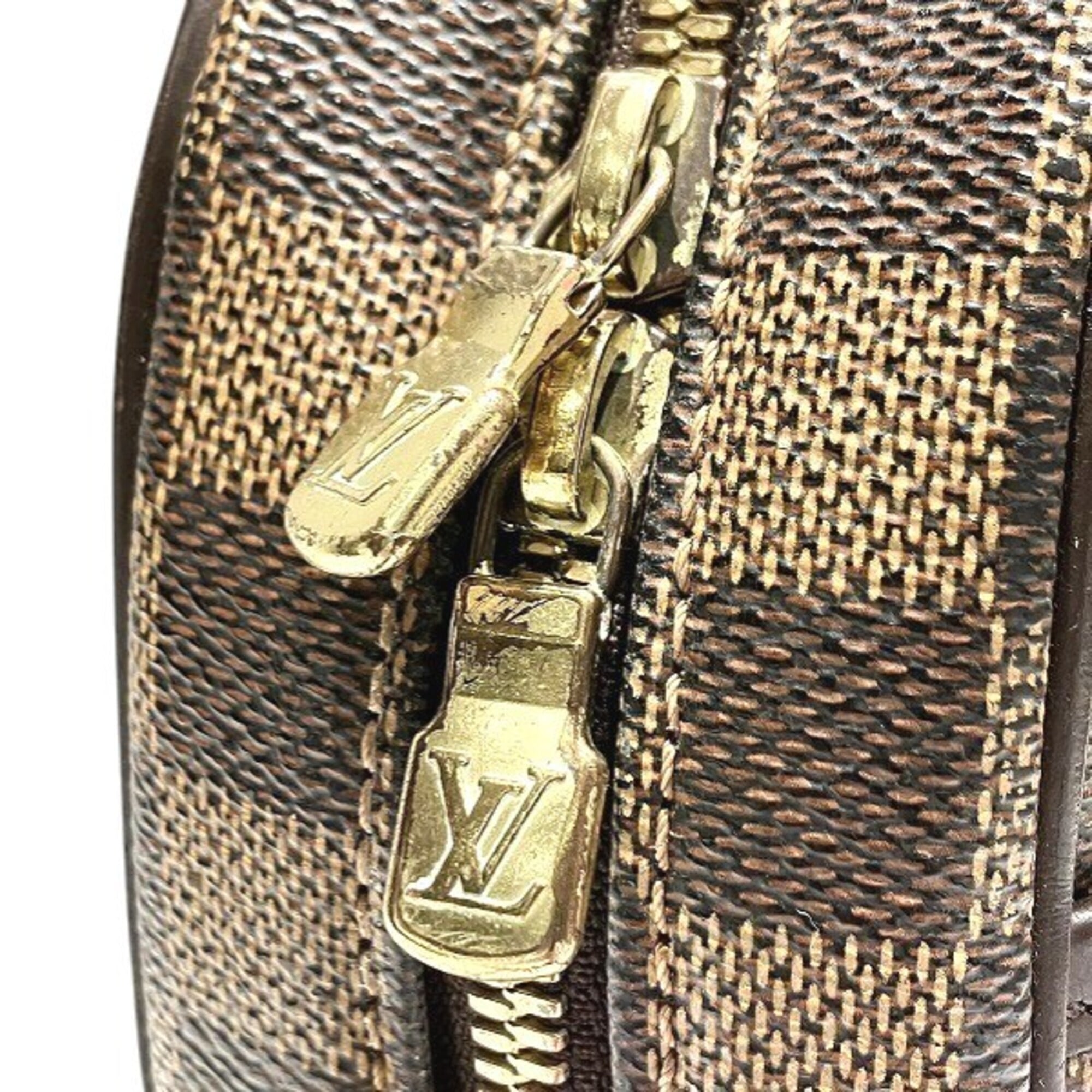 Louis Vuitton Brown Handbag Shoulder Bag (Pre-Owned)