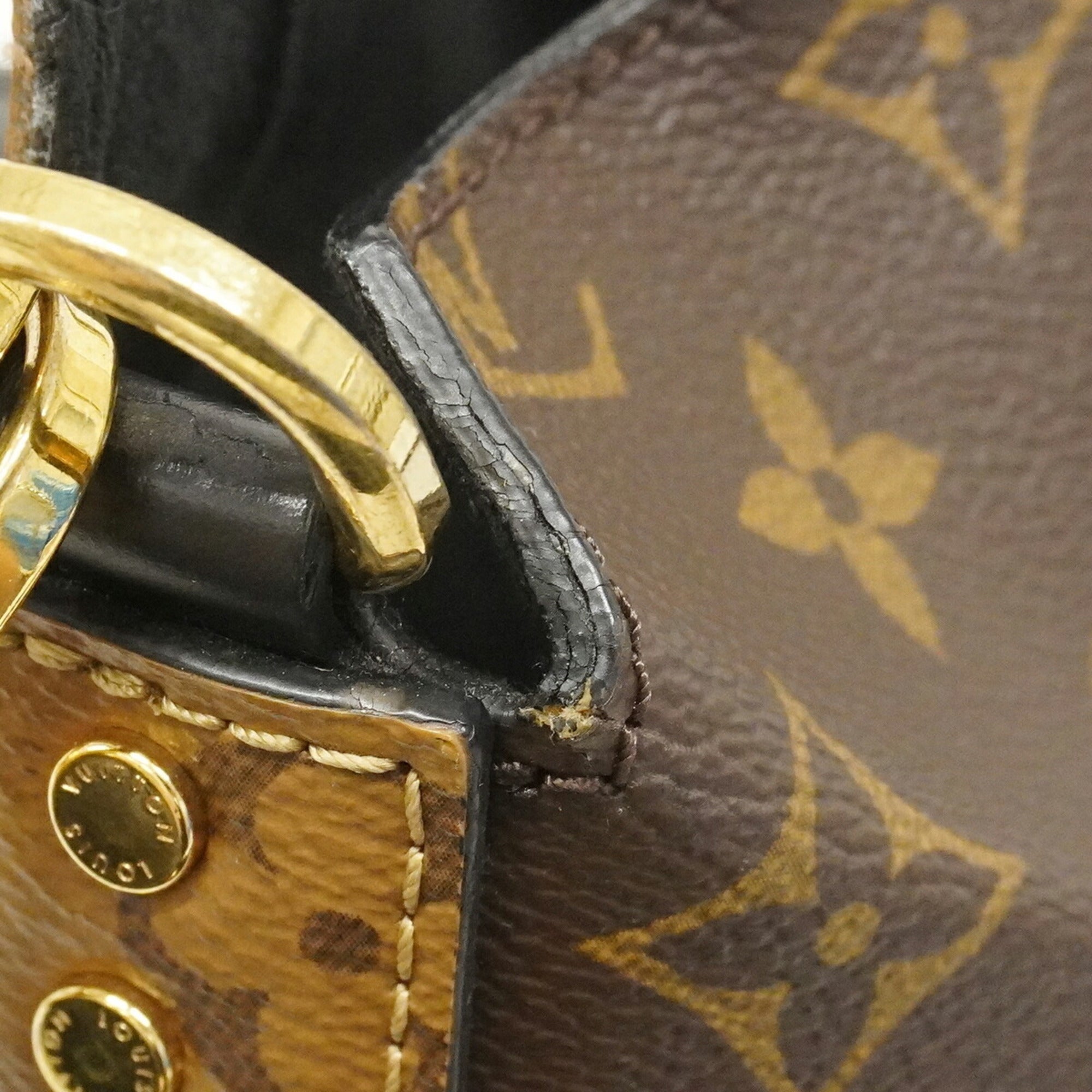 Louis Vuitton Brown Handbag (Pre-Owned)