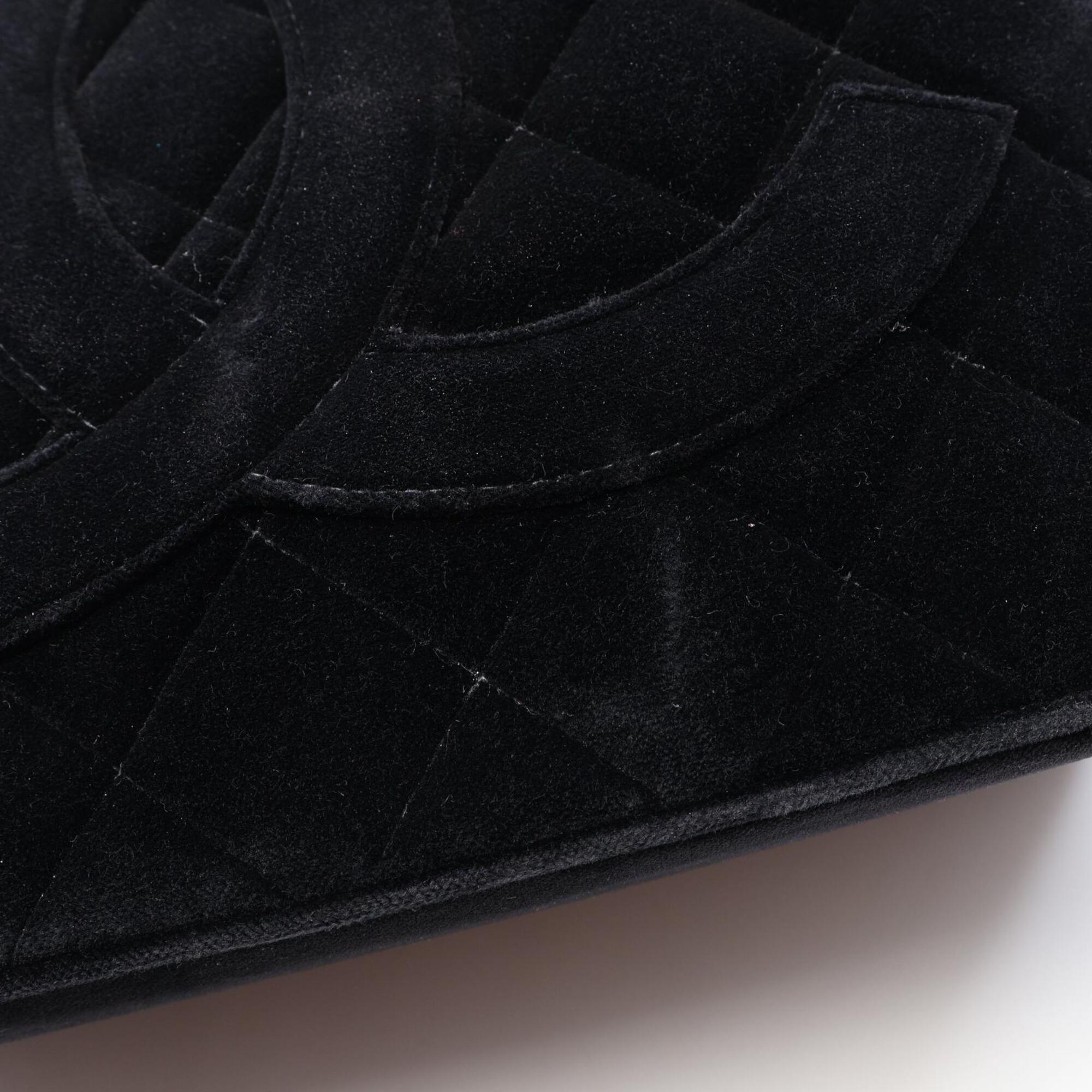 Chanel Black Fabric Handbag Tote Bag (Pre-Owned)