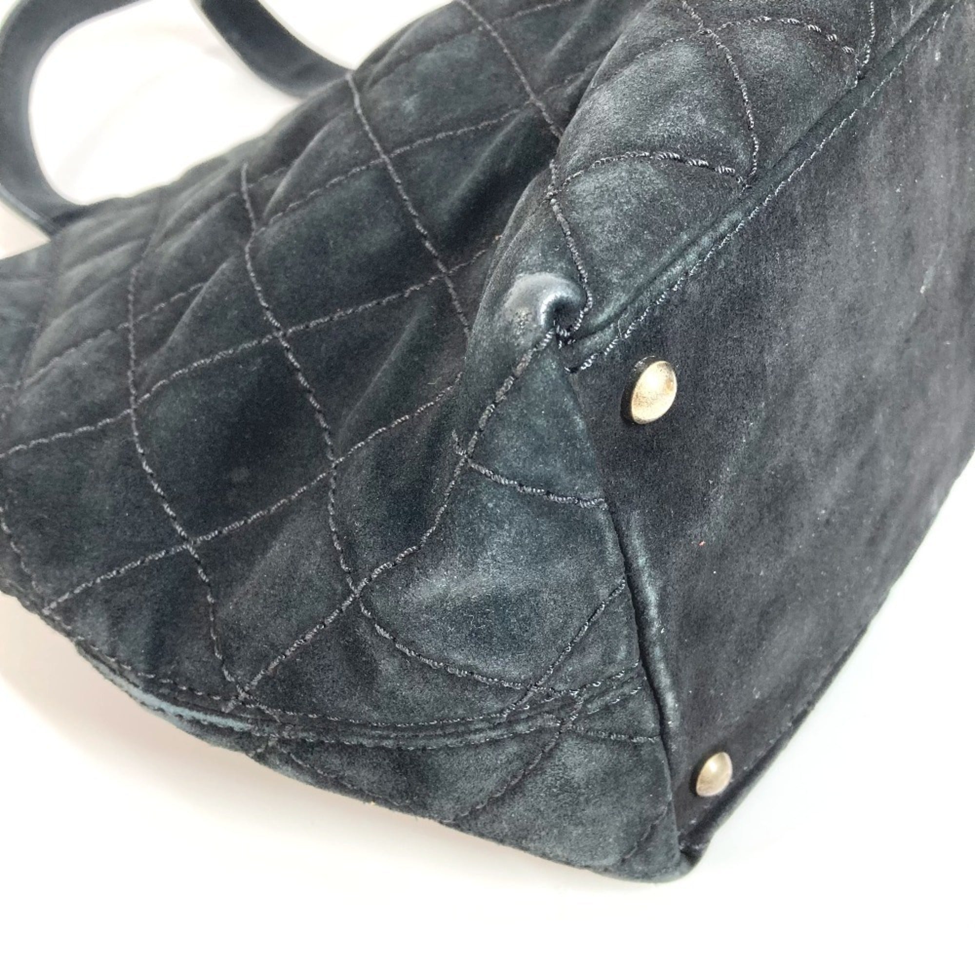 Chanel Black Suede Shoulder Bag Tote Bag (Pre-Owned)