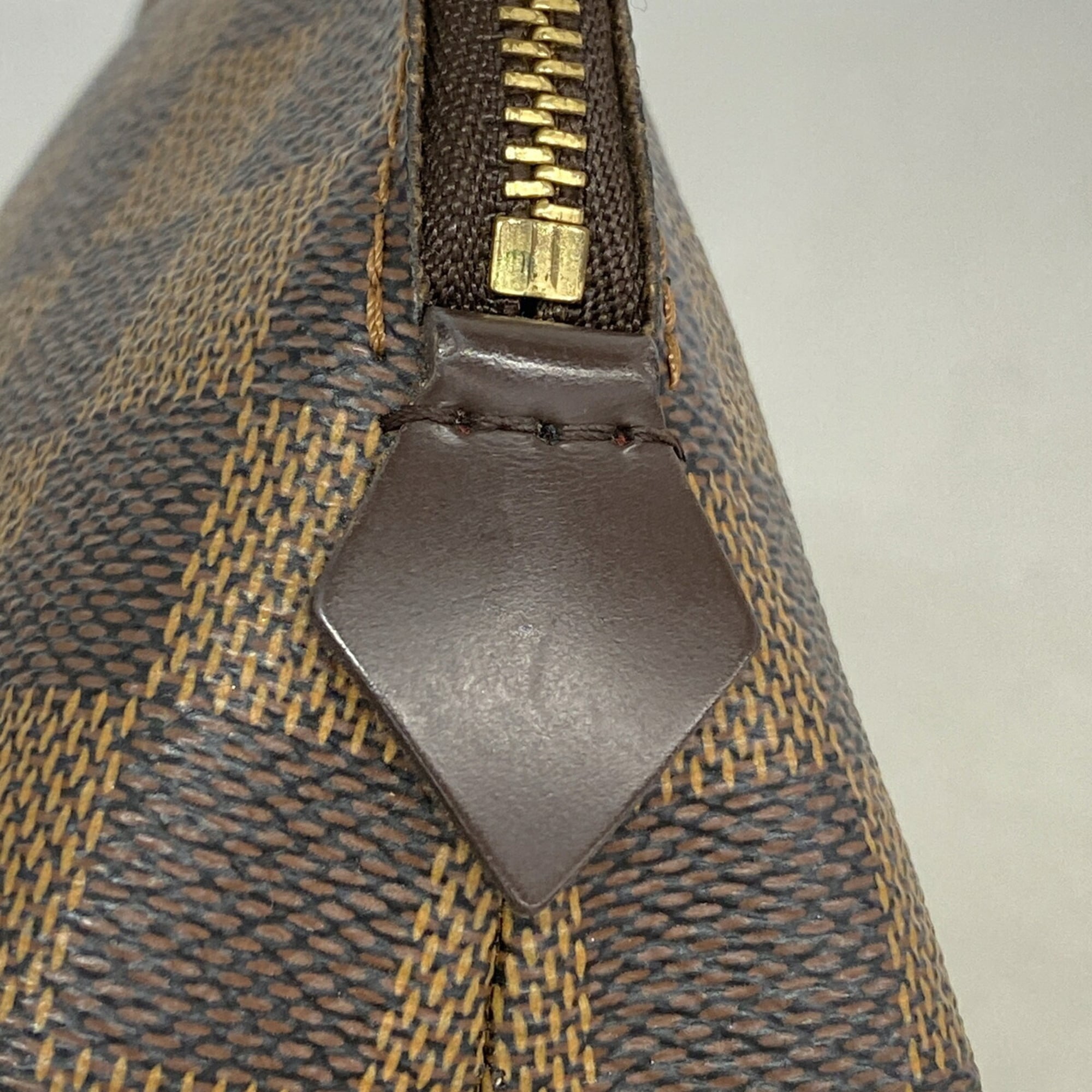 Louis Vuitton Ebene Pouch (Pre-Owned)