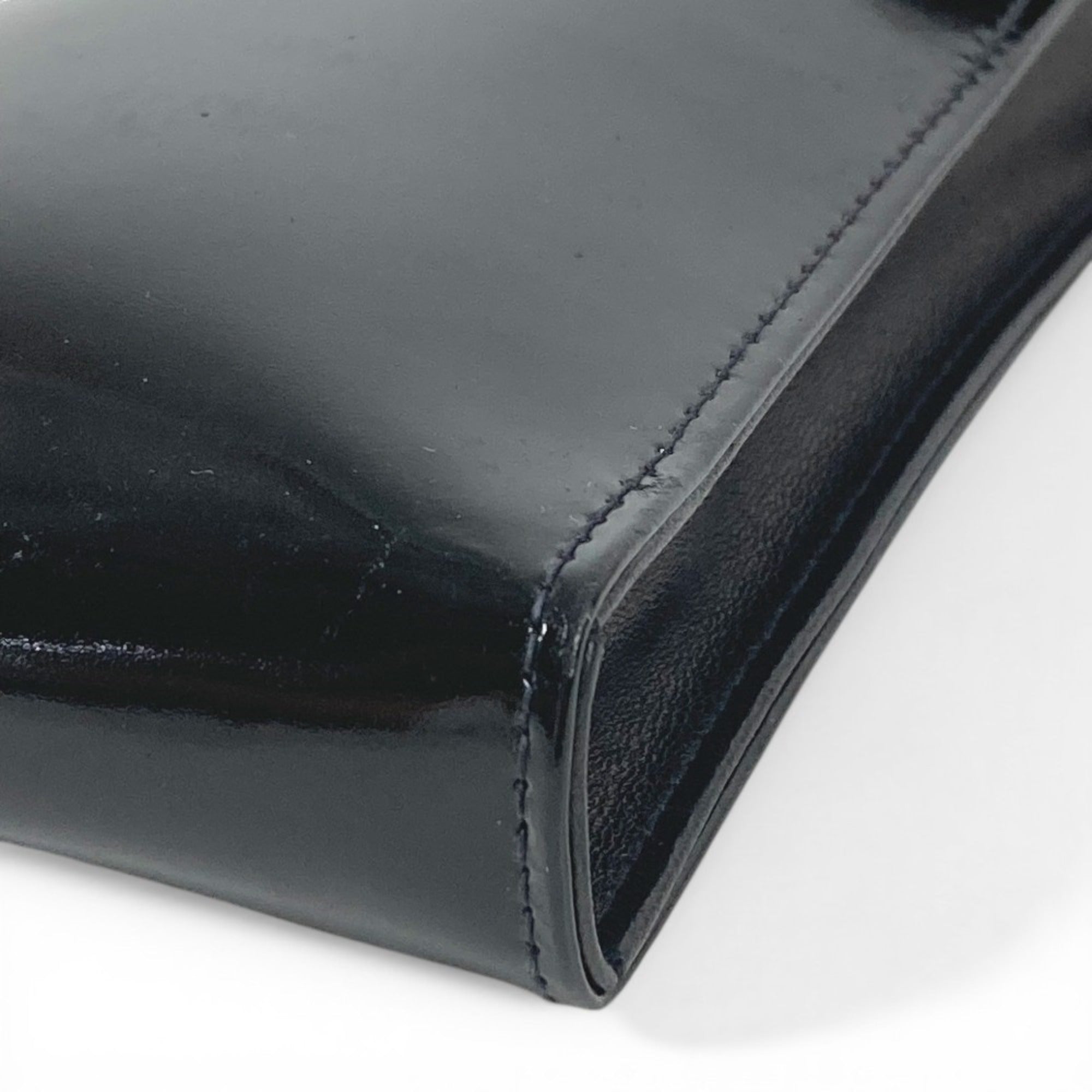 Chanel Black Leather Pochette Pouch Shoulder Bag (Pre-Owned)