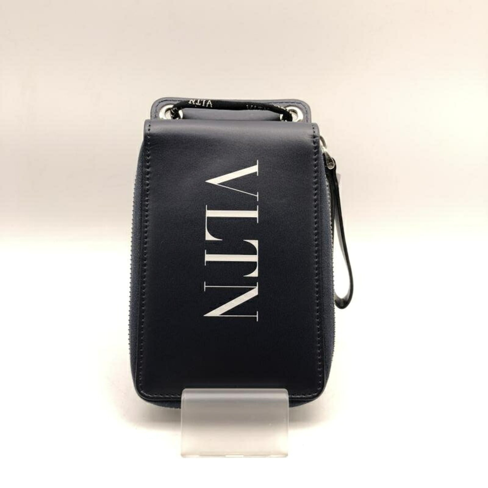 Valentino Garavani Blue Navy Chain/Shoulder Wallet (Pre-Owned)