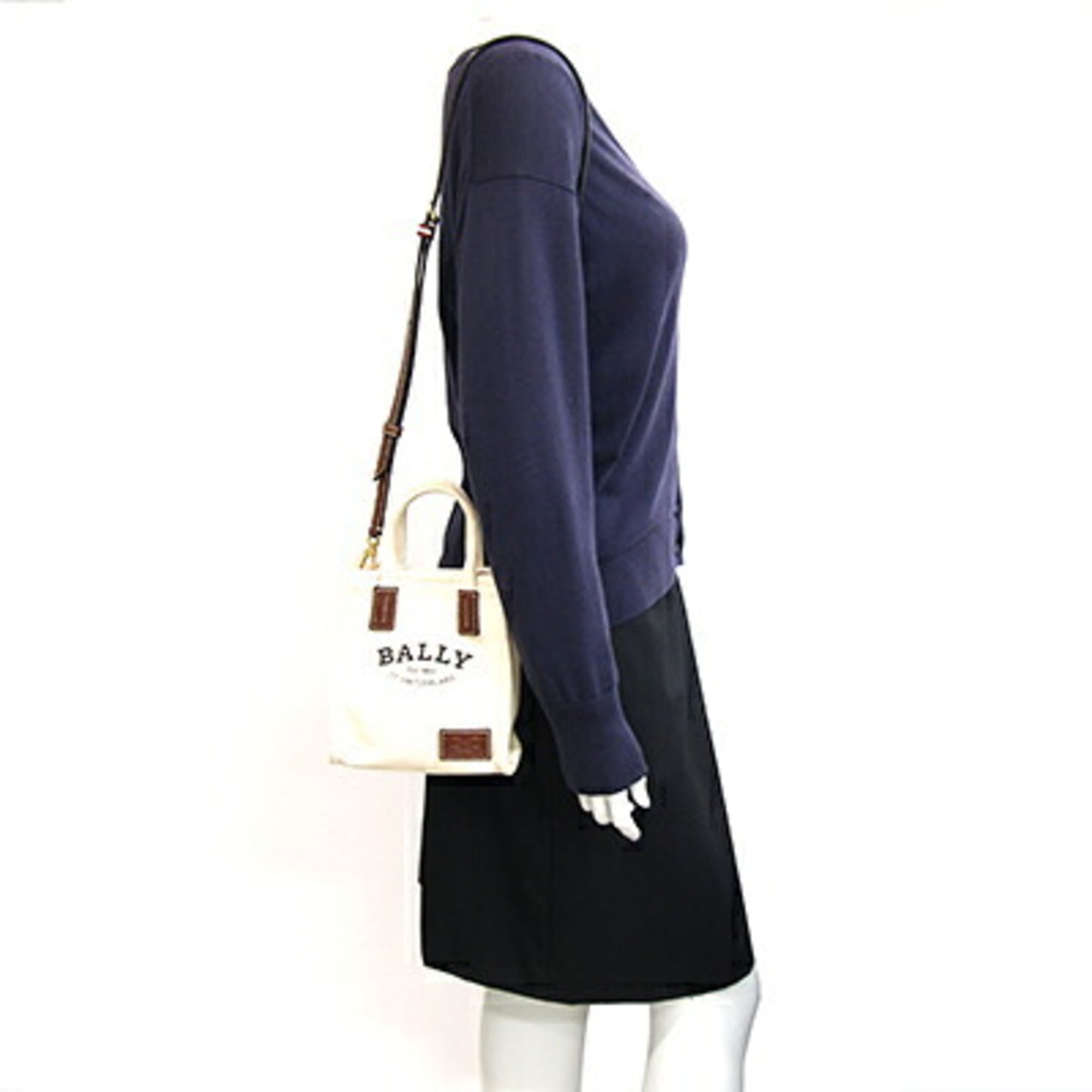 Bally Brown Cotton Canvas Leather Handbag Pochette (Pre-Owned)