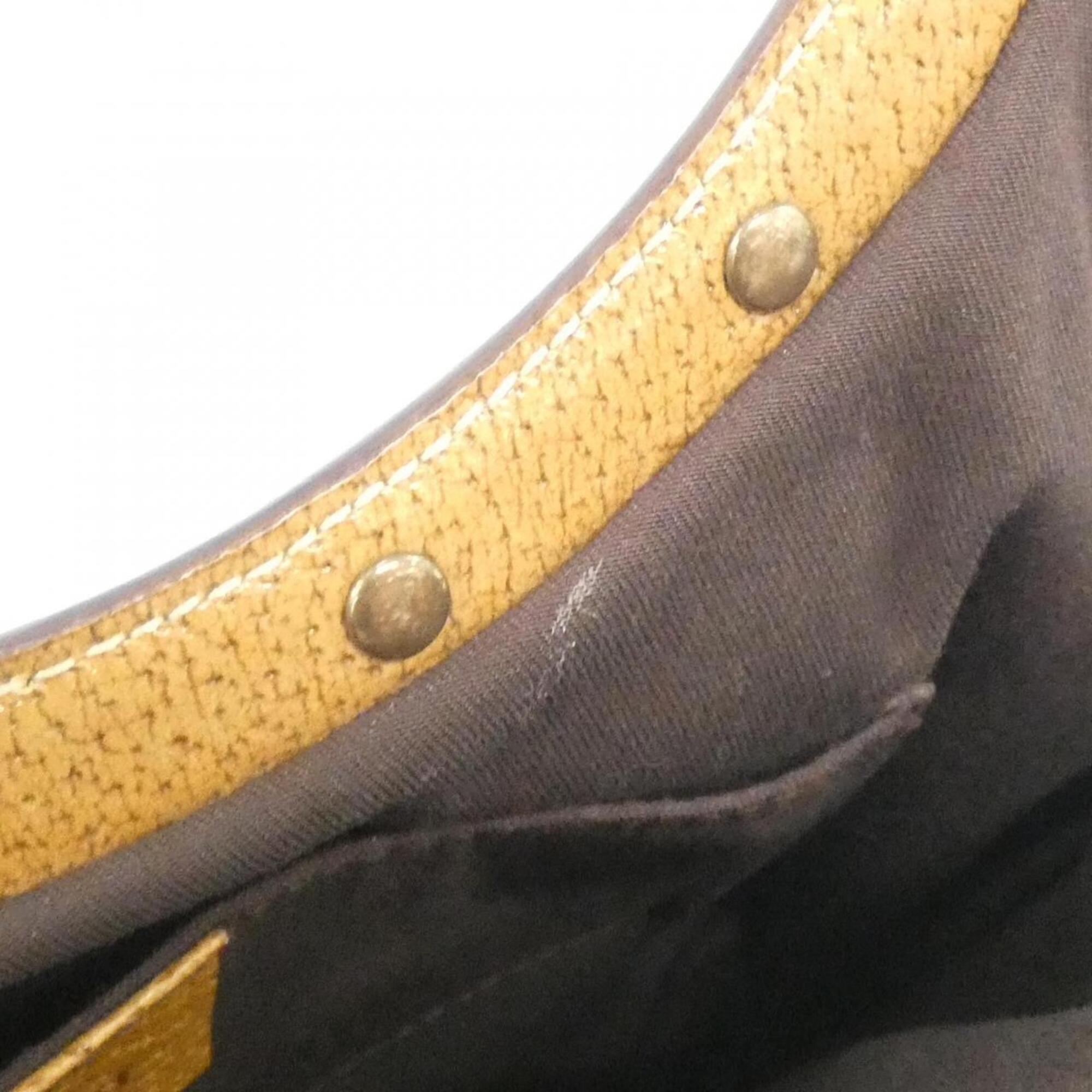 Gucci Beige Gg Canvas Handbag (Pre-Owned)