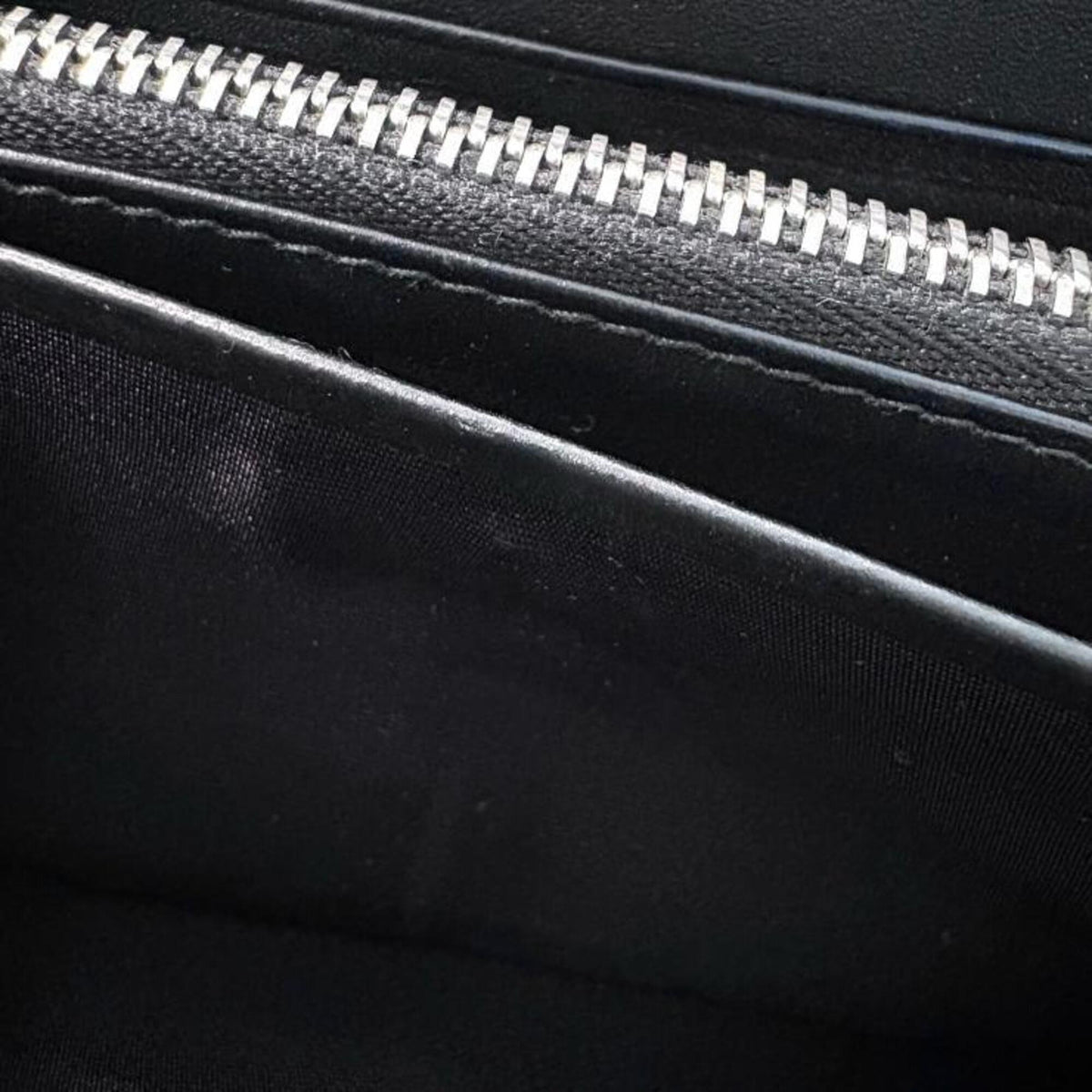 Loewe Navy Long Wallet (Bi-Fold) (Pre-Owned)