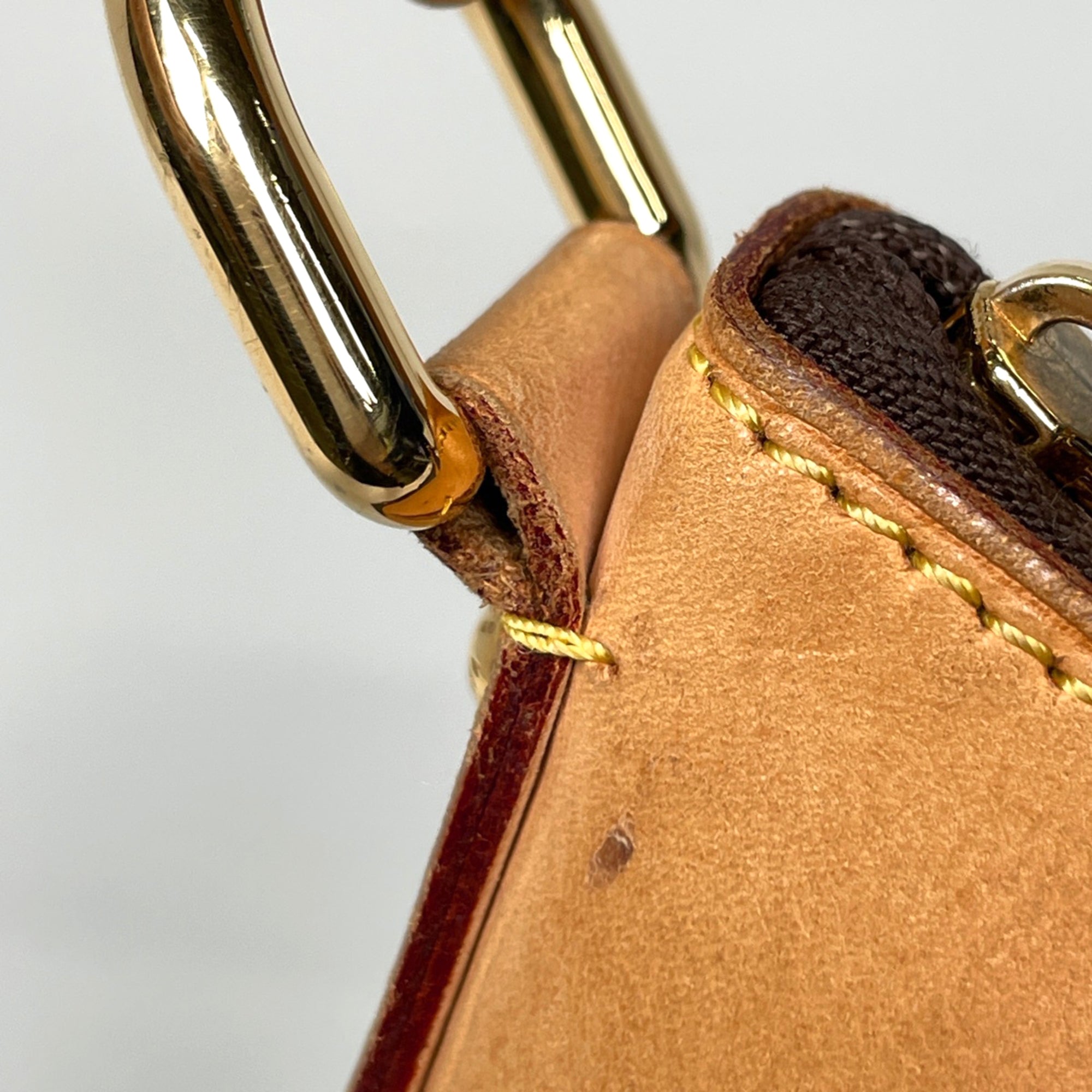 Louis Vuitton Brown Monogram Monogram Handbag Shoulder Bag (Pre-Owned)
