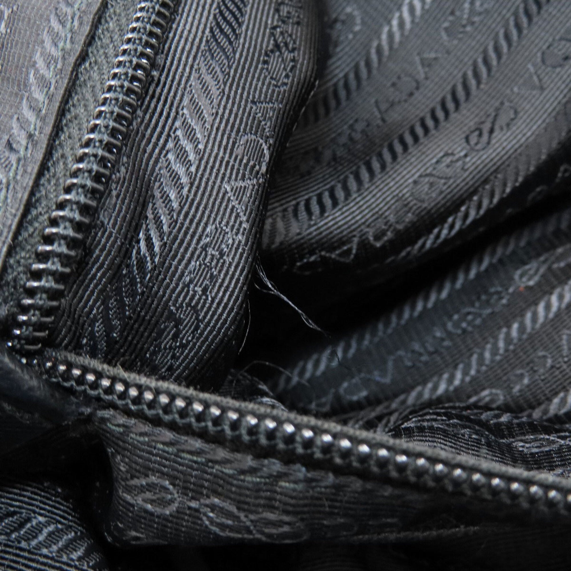 Prada Black Nylon Tote Bag (Pre-Owned)