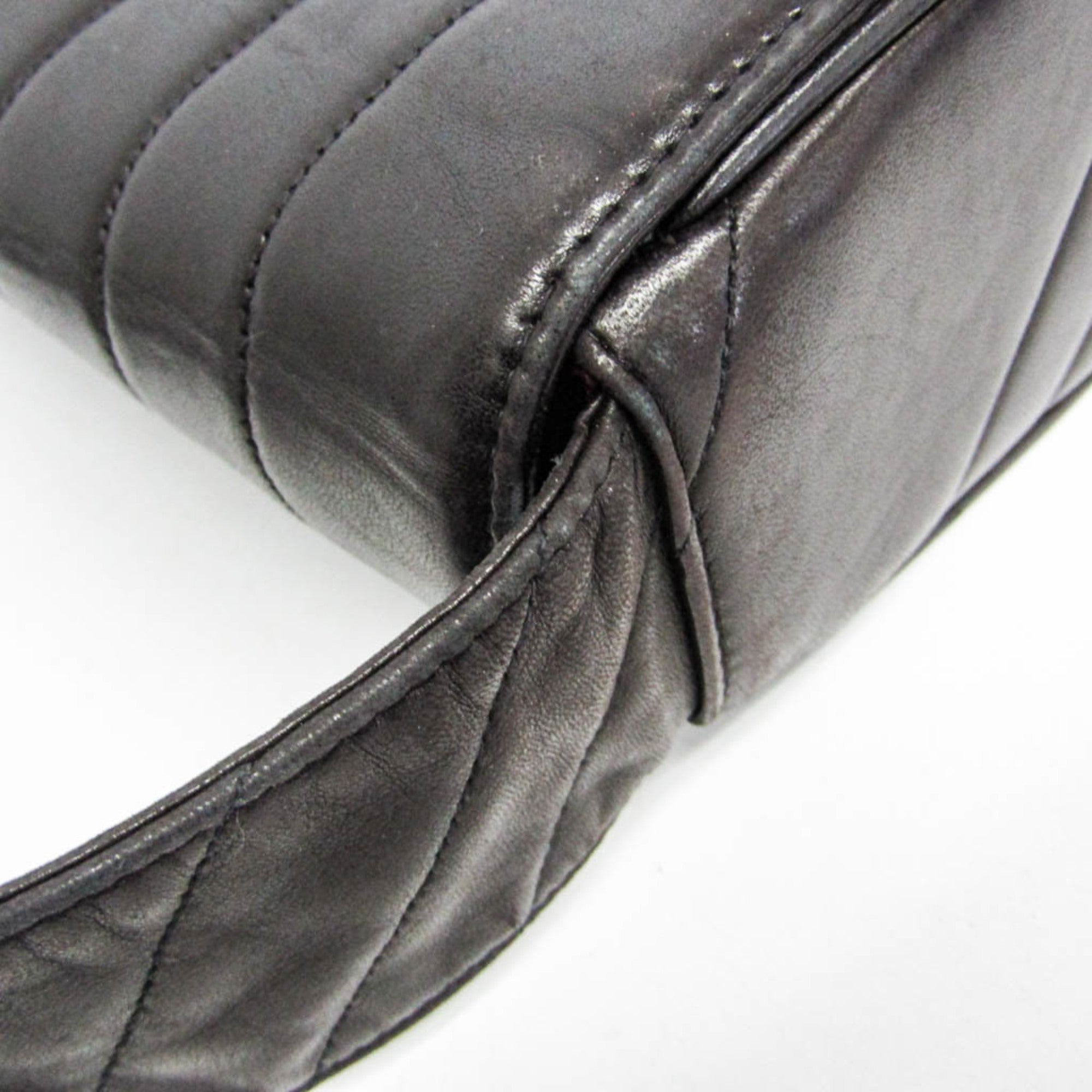 Chanel Mademoiselle Black Leather Shoulder Bag (Pre-Owned)