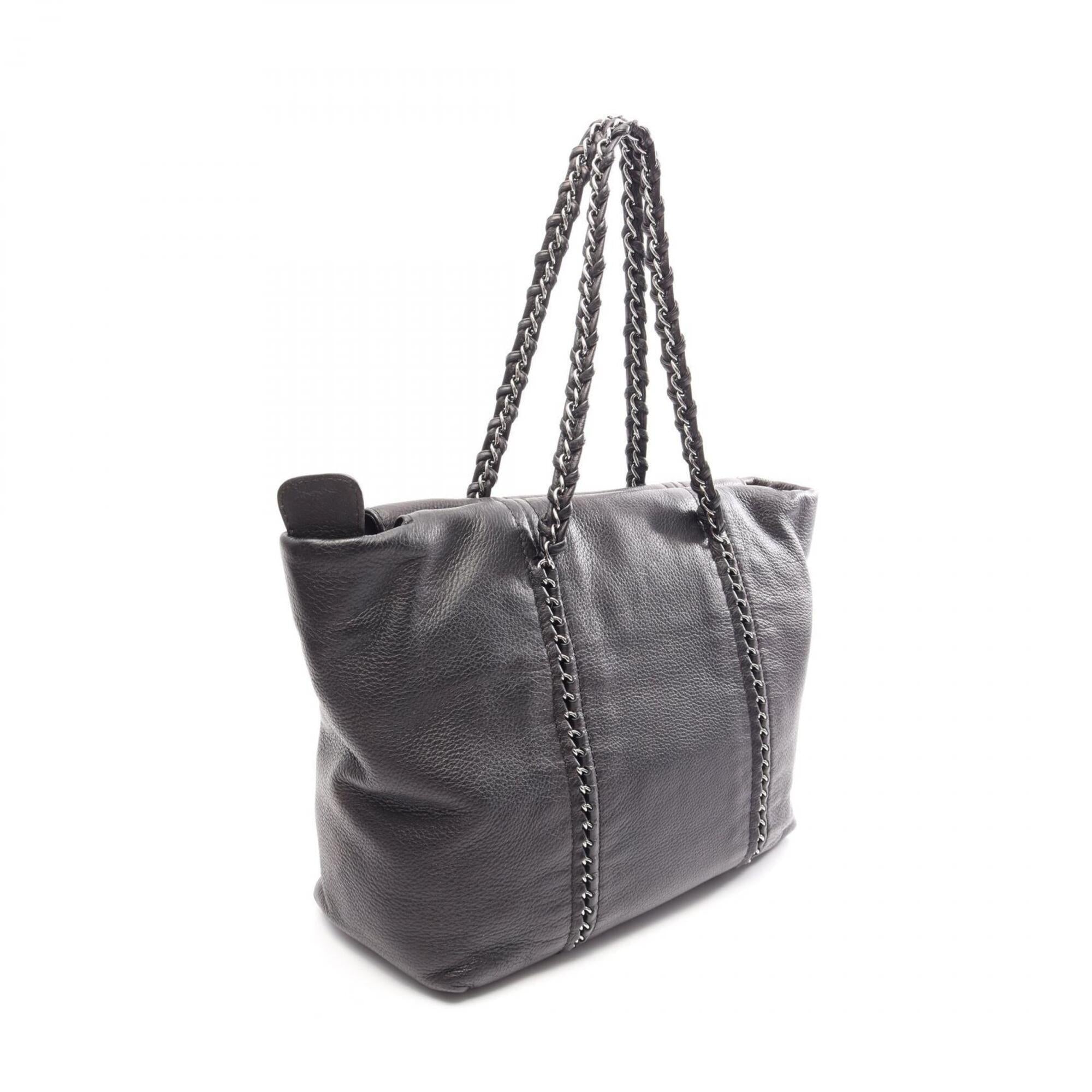 Chanel Black Leather Handbag Tote Bag (Pre-Owned)