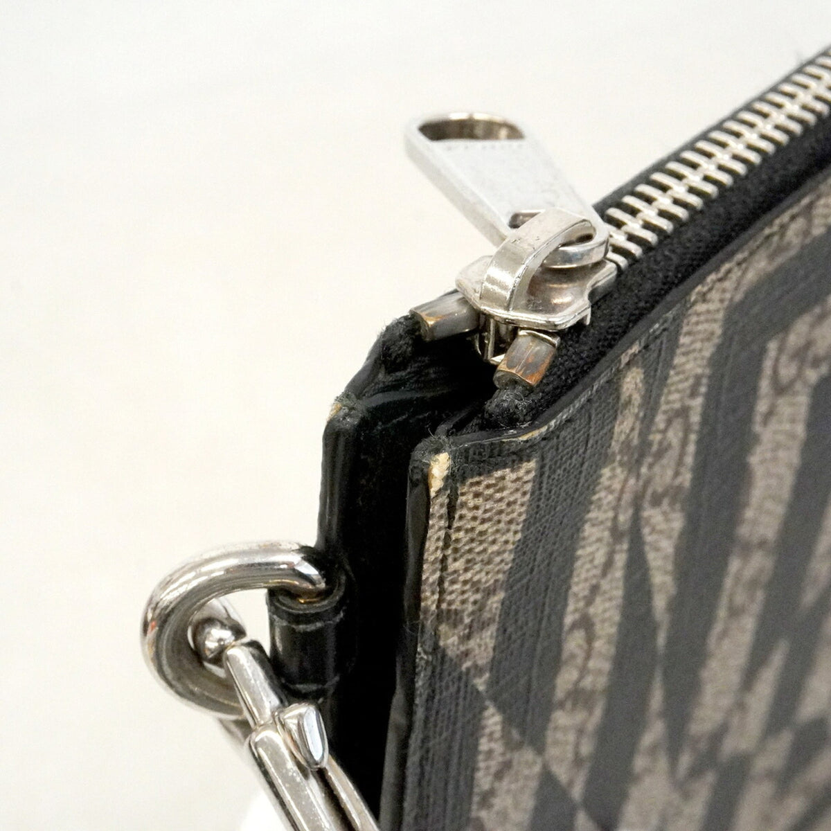 Gucci Black Brown Pvc Clutch Bag (Pre-Owned)