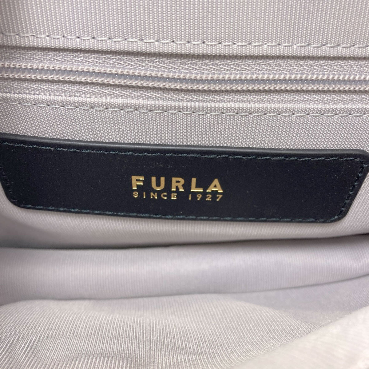 Furla Light Blue Leather Shoulder Bag (Pre-Owned)