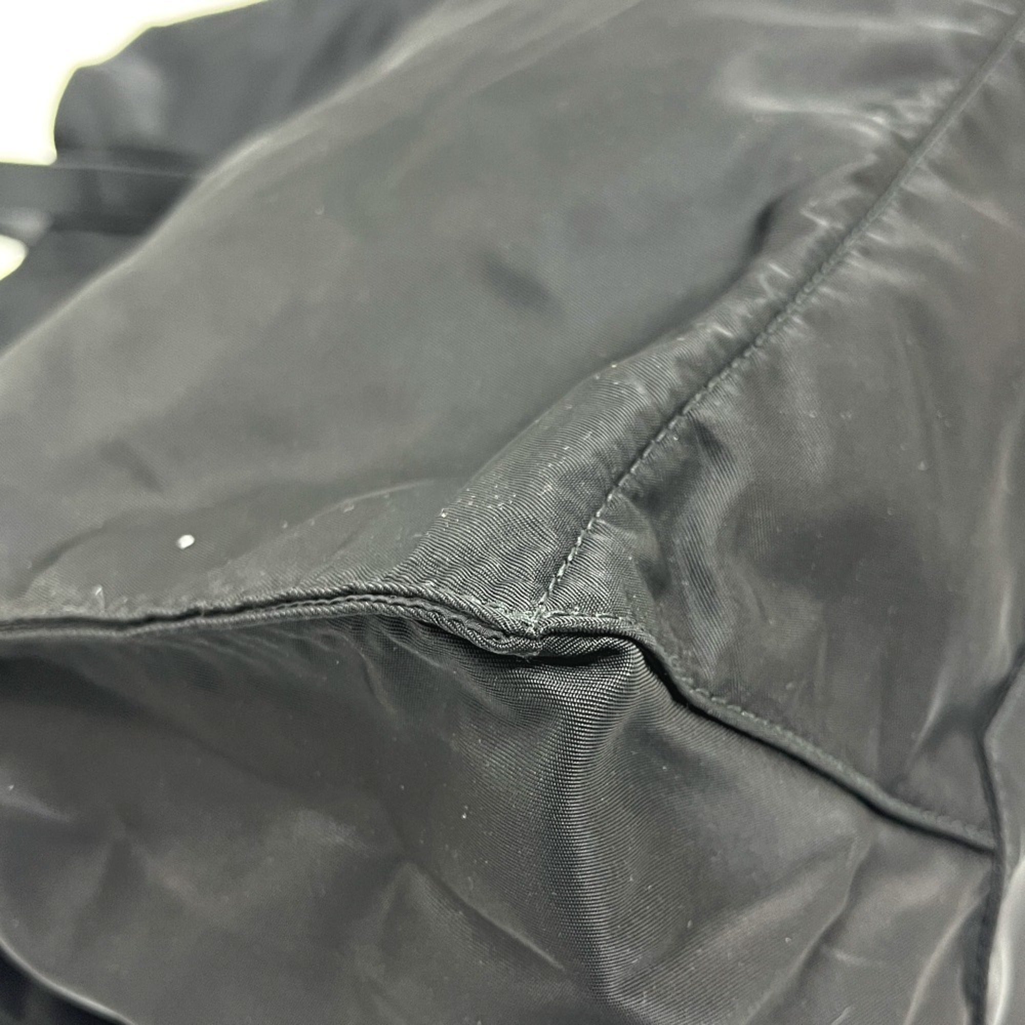 Prada Black Nylon Tote Bag (Pre-Owned)