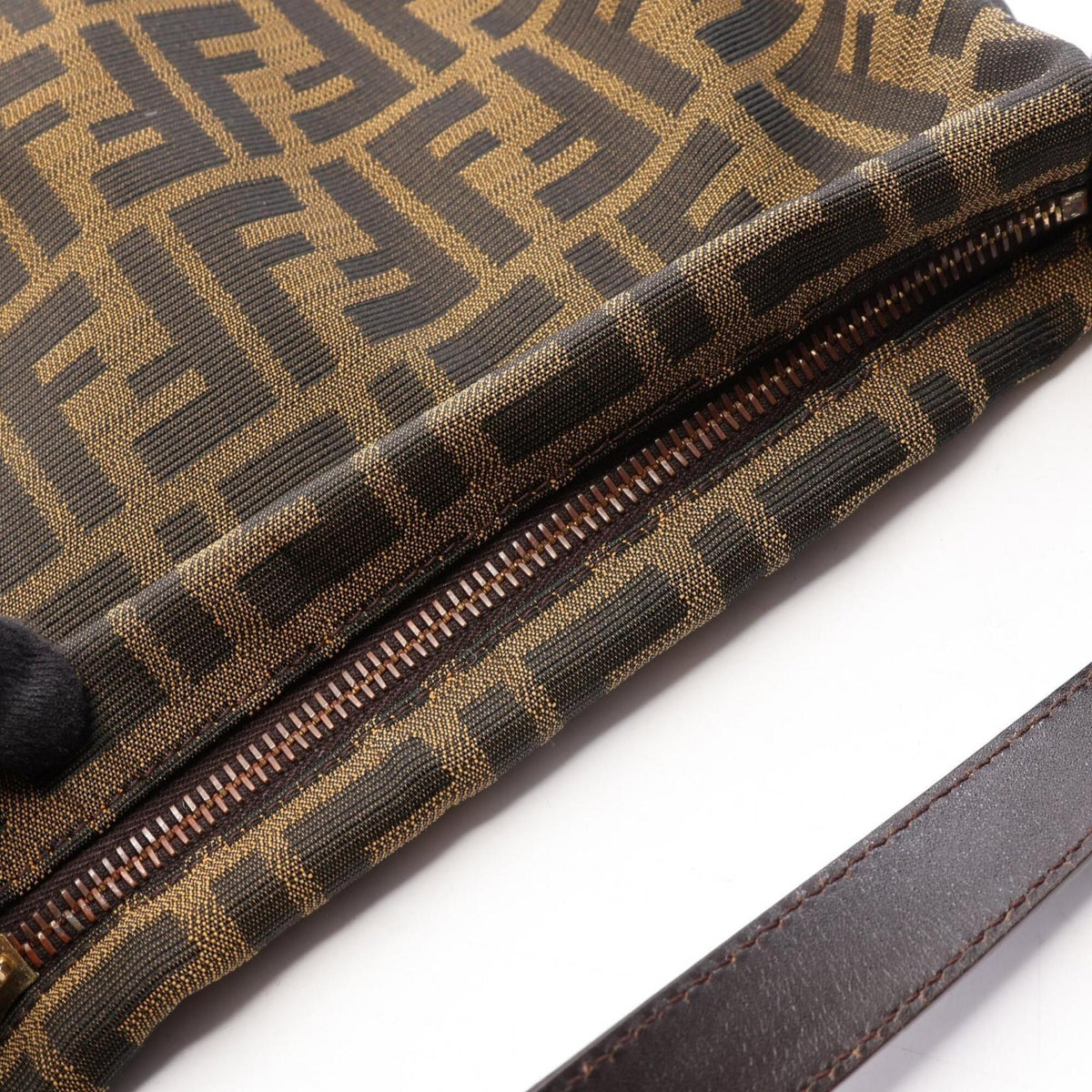 Fendi Brown Canvas Leather Handbag Shoulder Bag (Pre-Owned)