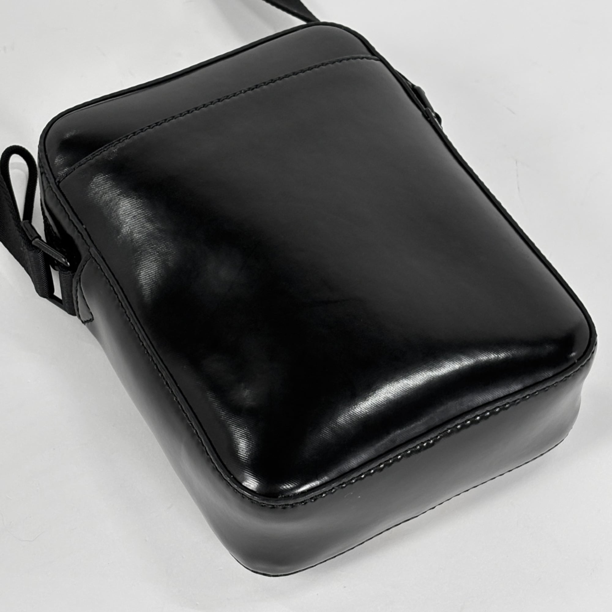 Burberry Black Coated Canvas Shoulder Bag (Pre-Owned)