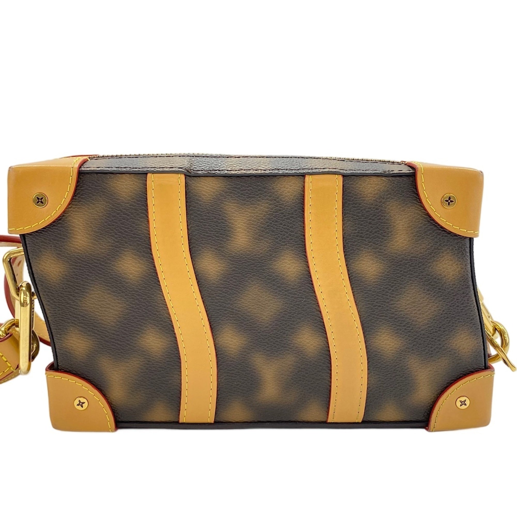 Louis Vuitton Brown Shoulder Bag (Pre-Owned)