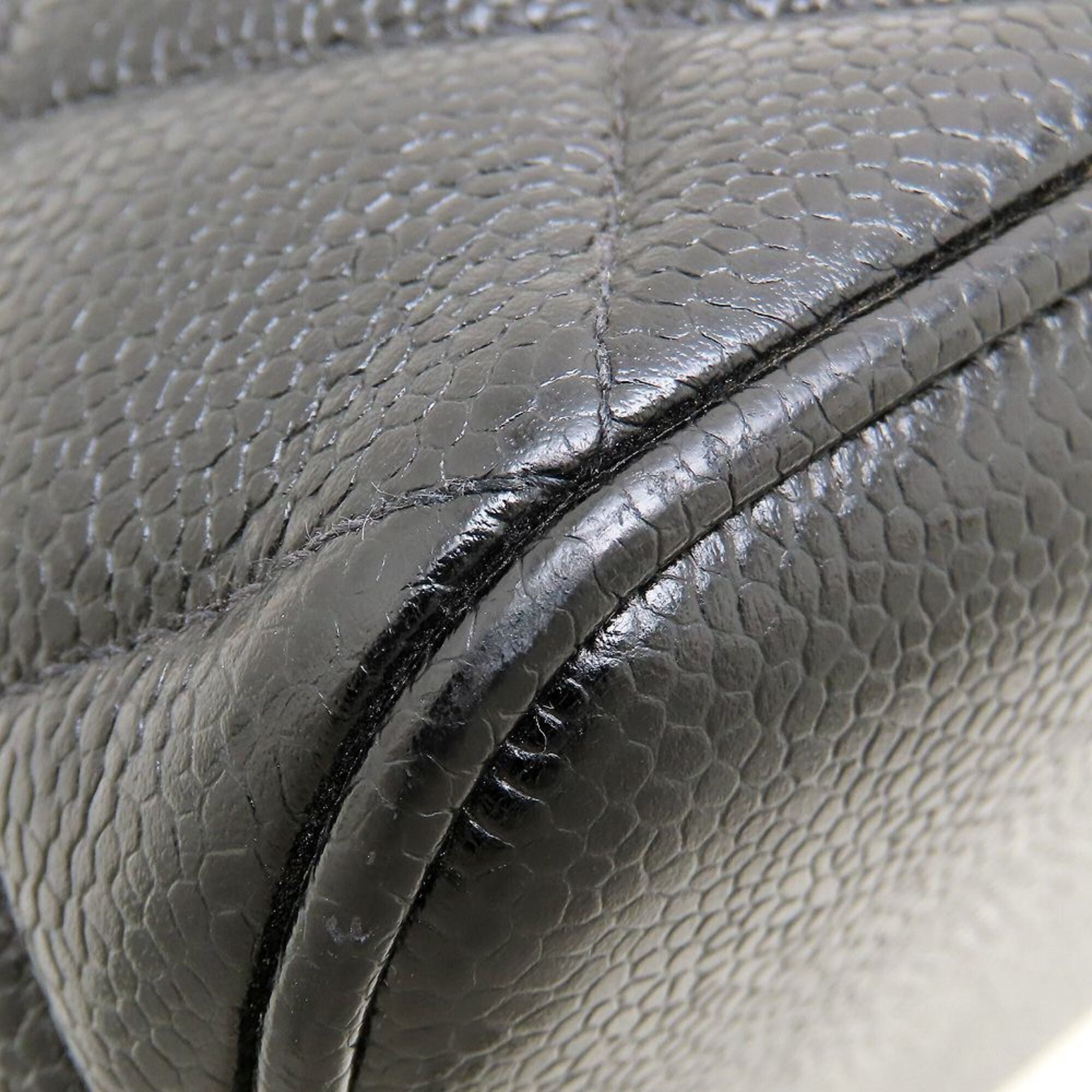 Chanel Black Grained Calfskin Tote Bag (Pre-Owned)