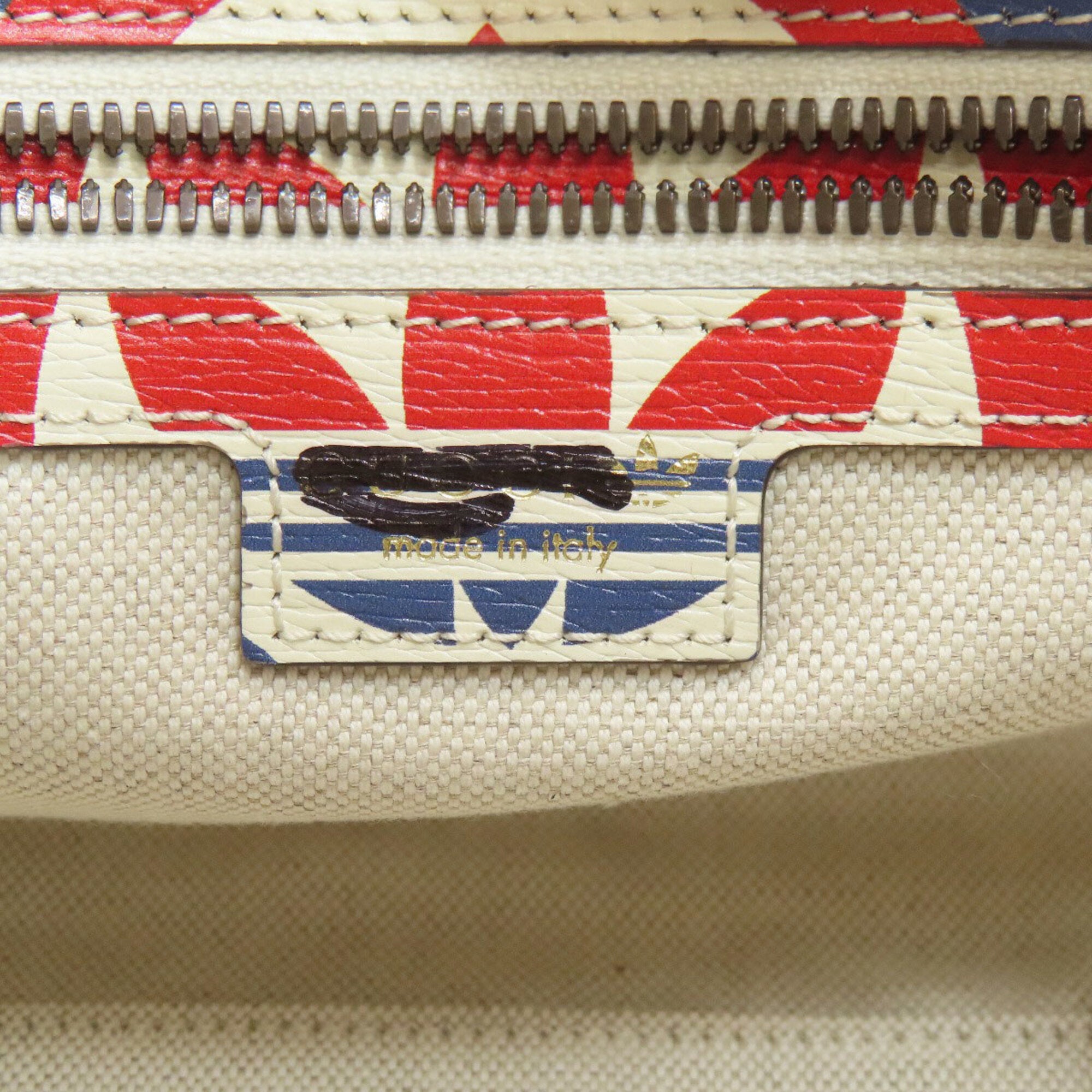 Gucci Blue Red Color White Leather Handbag (Pre-Owned)