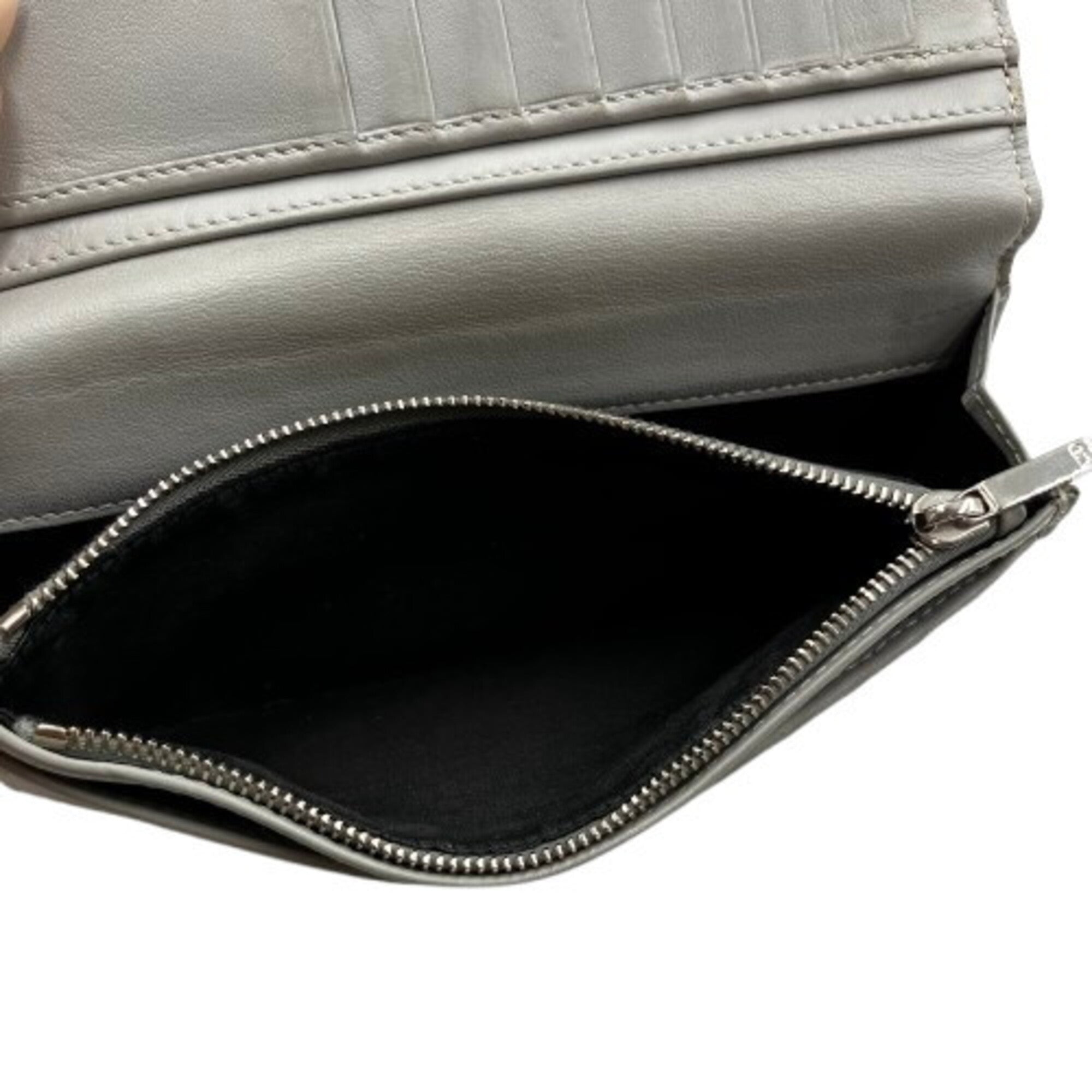Christian Dior Gray Leather Long Wallet (Bi-Fold) (Pre-Owned)