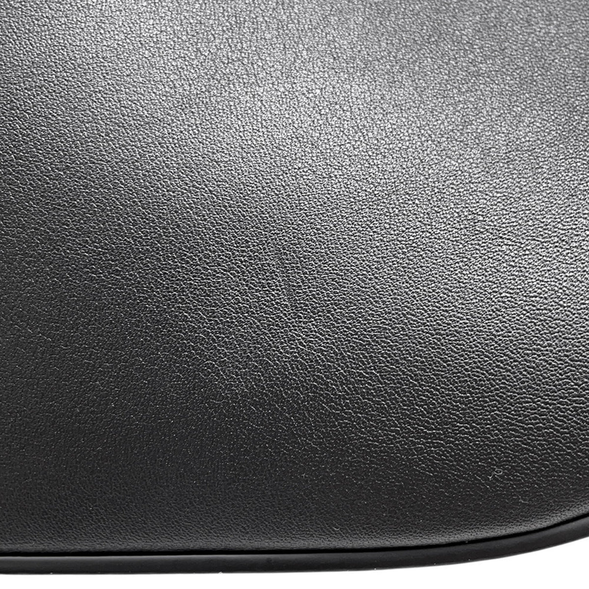 Louis Vuitton Noir Leather Pochette Shoulder Bag (Pre-Owned)
