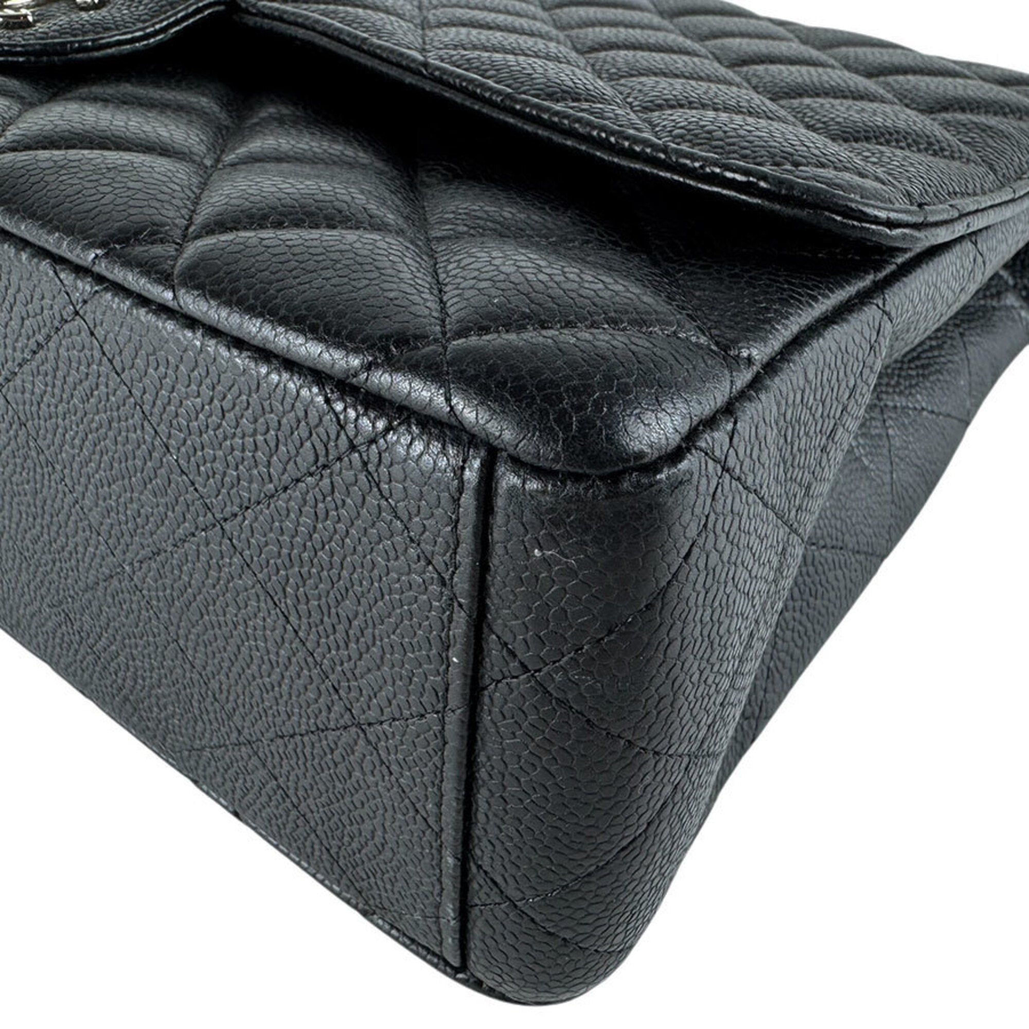 Chanel Black Grained Calfskin Shoulder Bag (Pre-Owned)