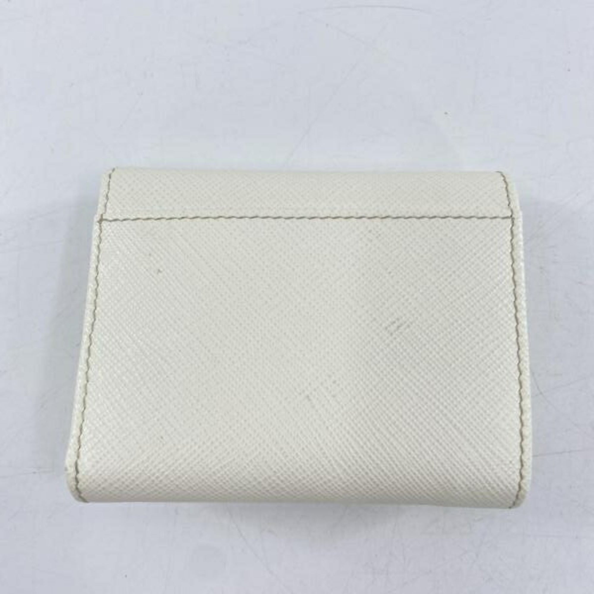 Prada Saffiano White Wallet (Tri-Fold) (Pre-Owned)