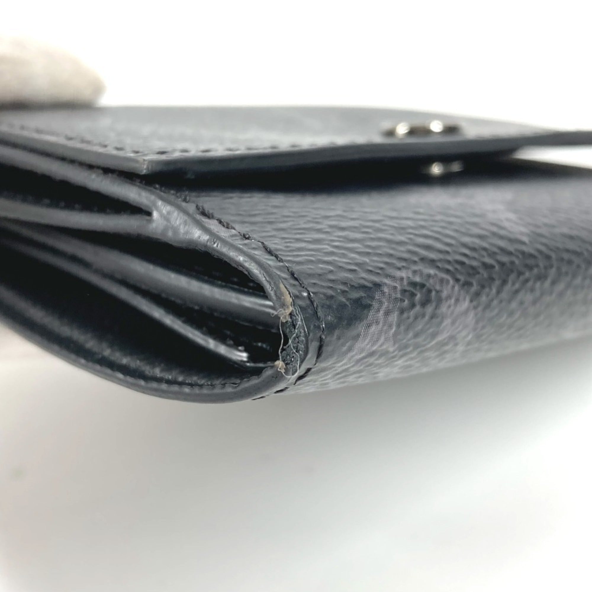 Louis Vuitton Black Monogram Eclipse Monogram Eclipse Wallet (Tri-Fold) (Pre-Owned)