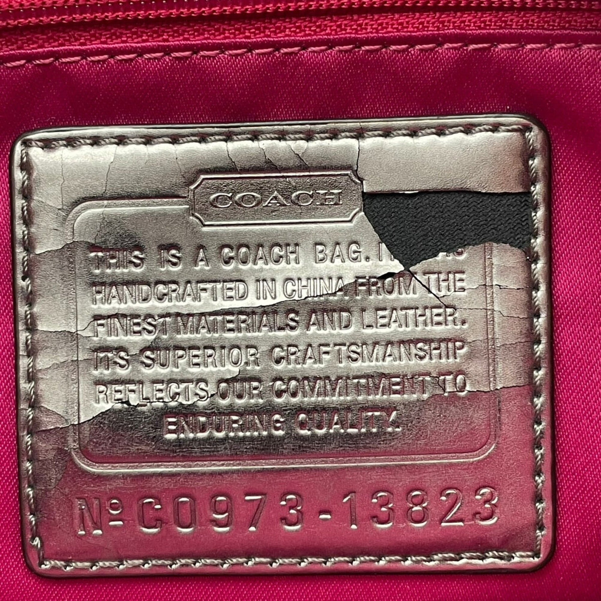 Coach Multi-Color Red Color Nylon Leather Shoulder Bag (Pre-Owned)