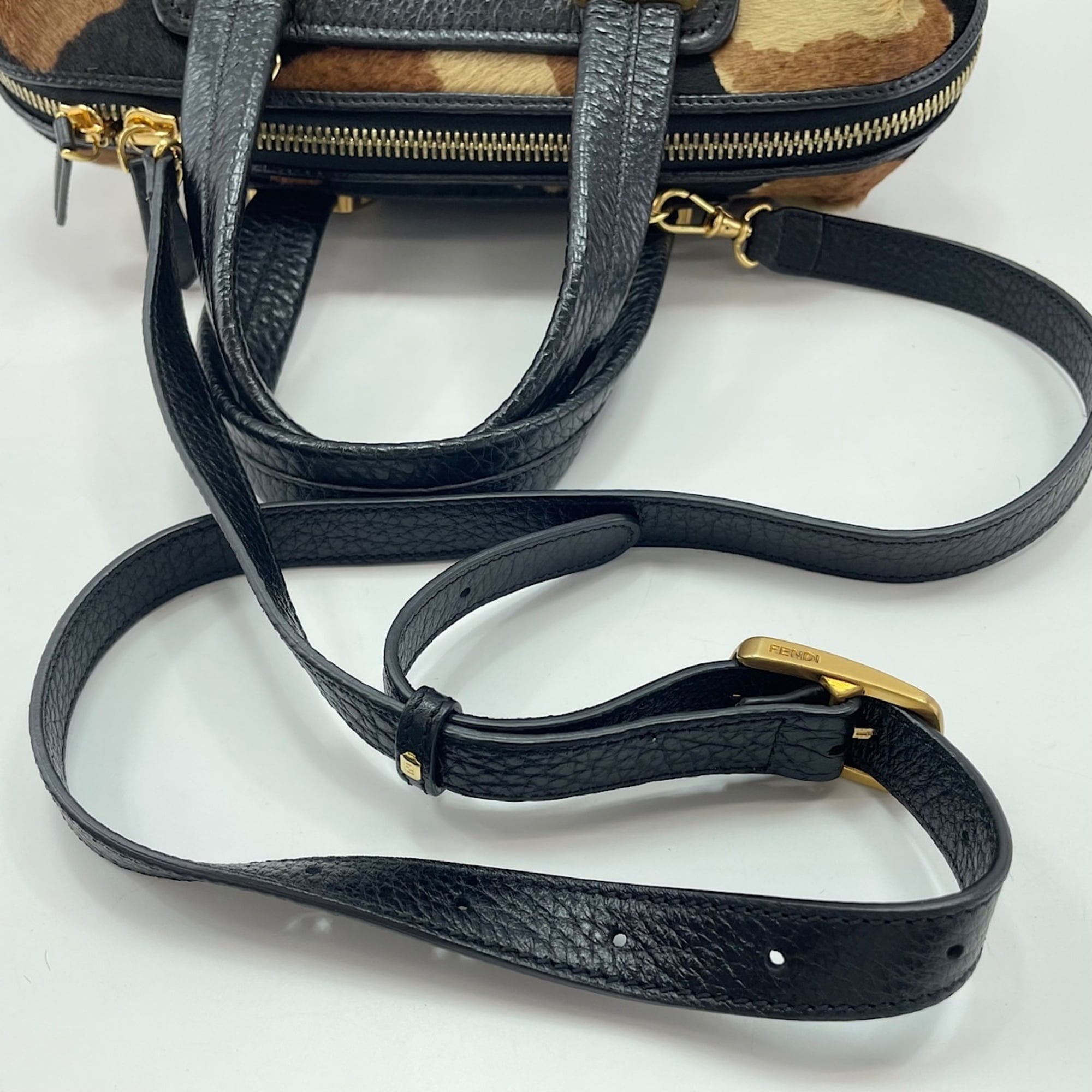Fendi Black Handbag Shoulder Bag (Pre-Owned)