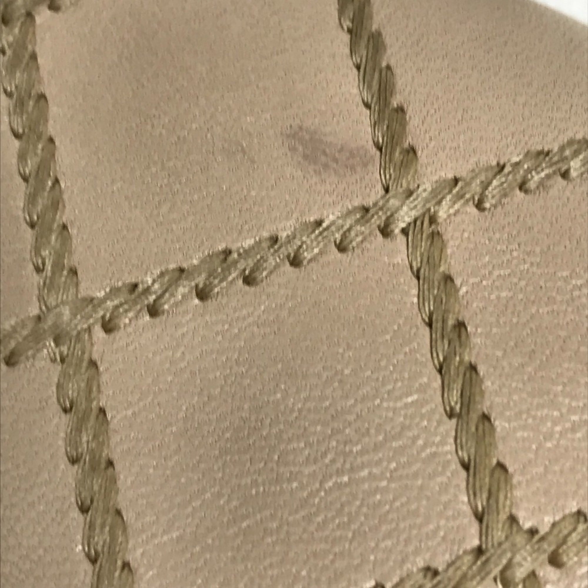 Chanel Beige Leather Chain/Shoulder Wallet (Pre-Owned)