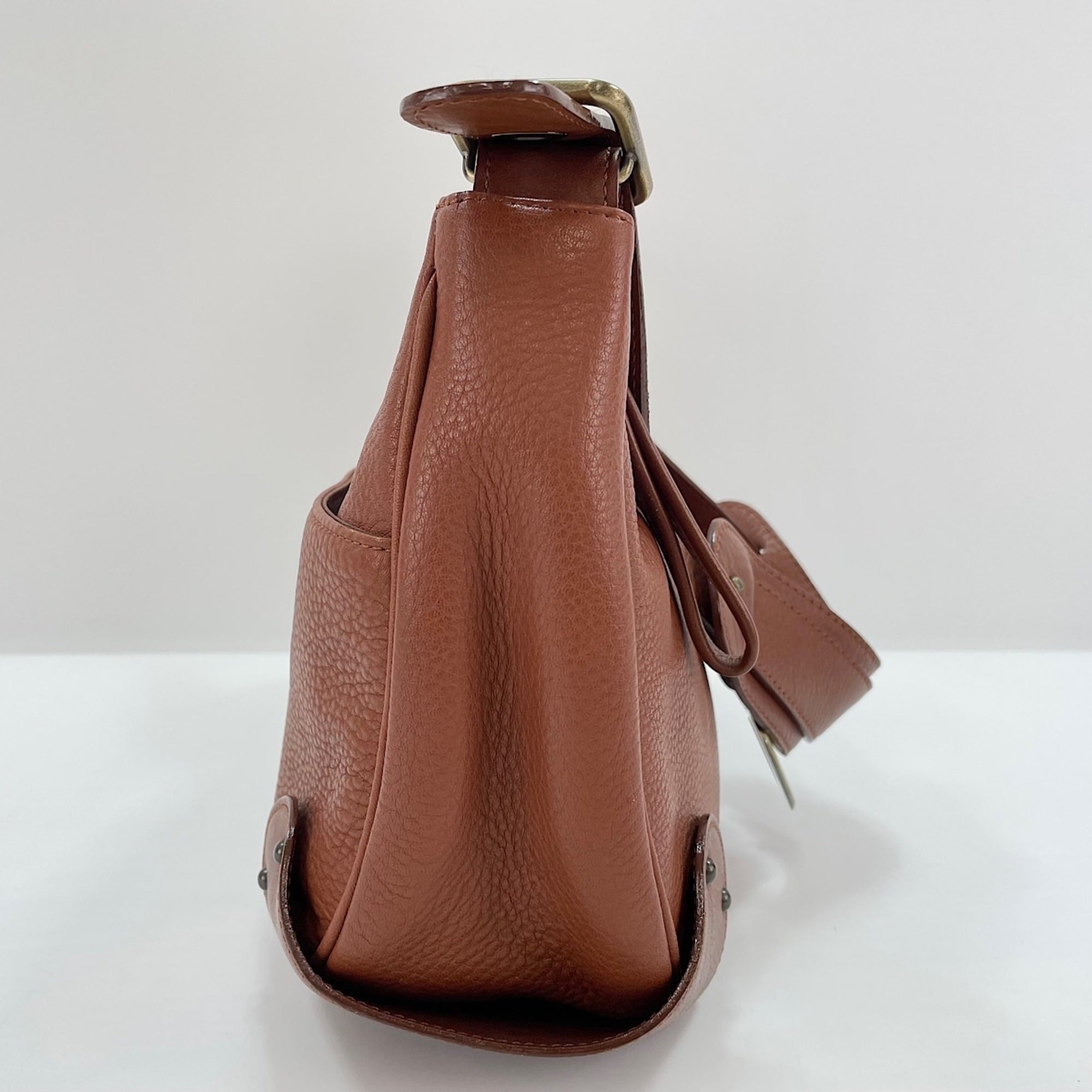 Chloé Brown Shoulder Bag (Pre-Owned)