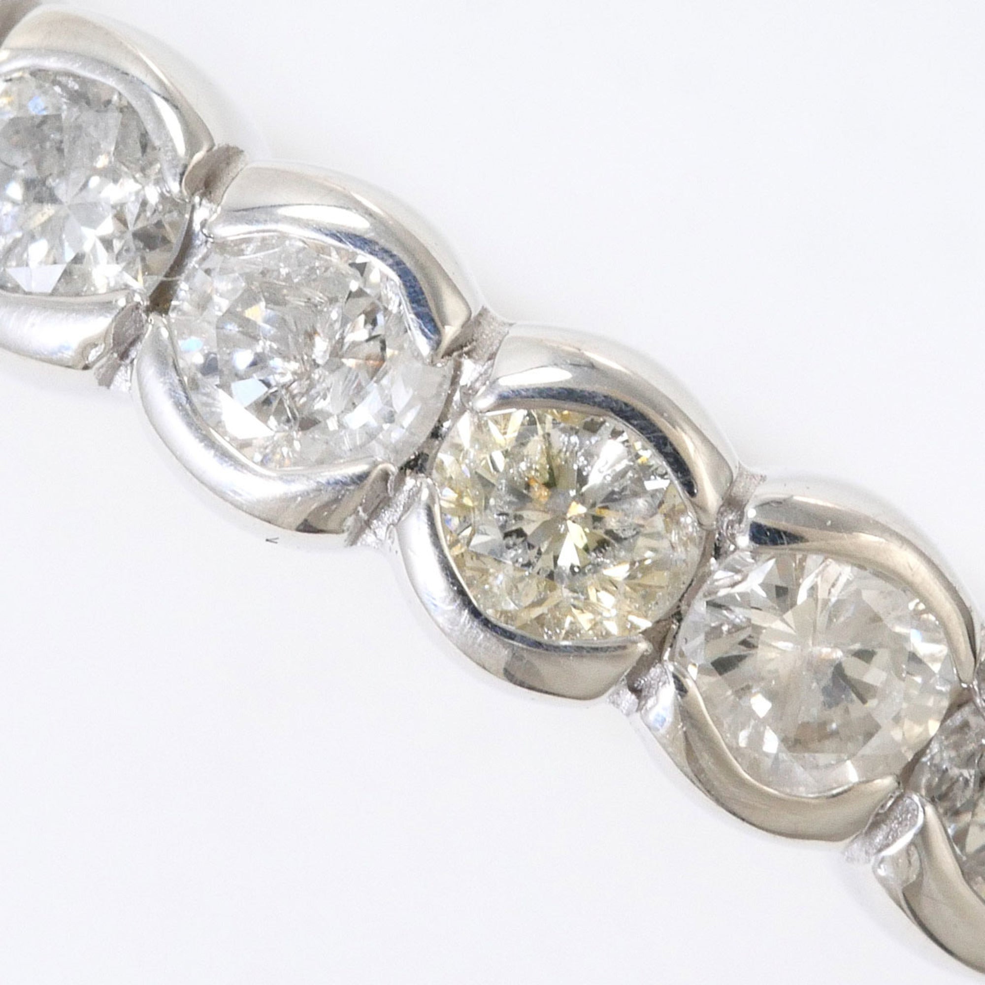 Unbranded White Gold White Gold (18K) Band Ring (Pre-Owned)