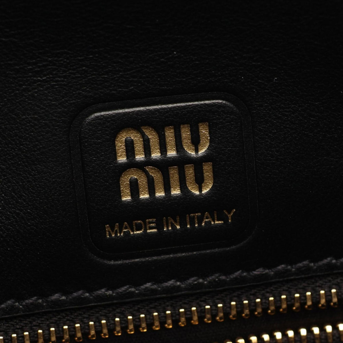 Miu Miu Black Leather Handbag (Pre-Owned)