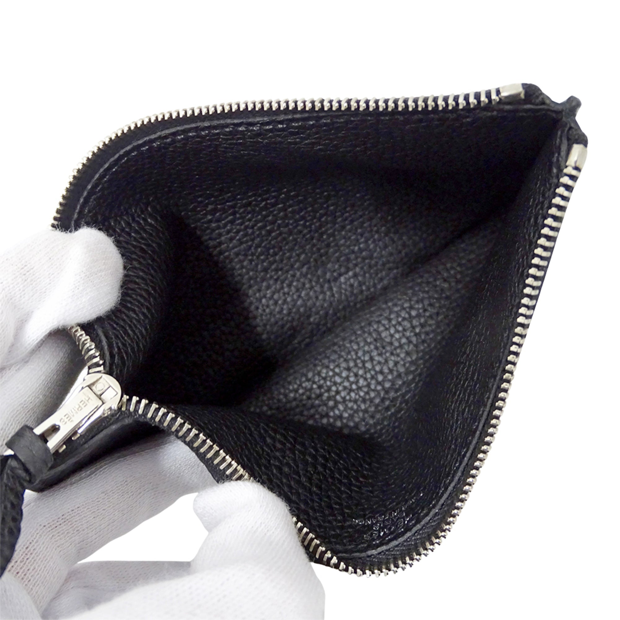 Hermes Black Togo Leather Long Wallet (Bi-Fold) (Pre-Owned)