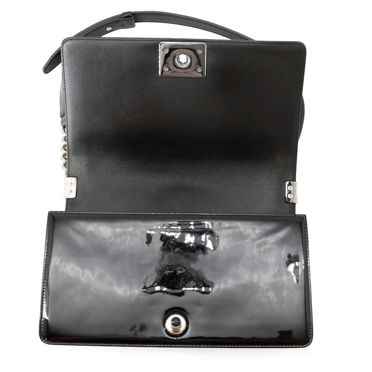 Chanel Matelasse Black Patent Leather Handbag Shoulder Bag (Pre-Owned)