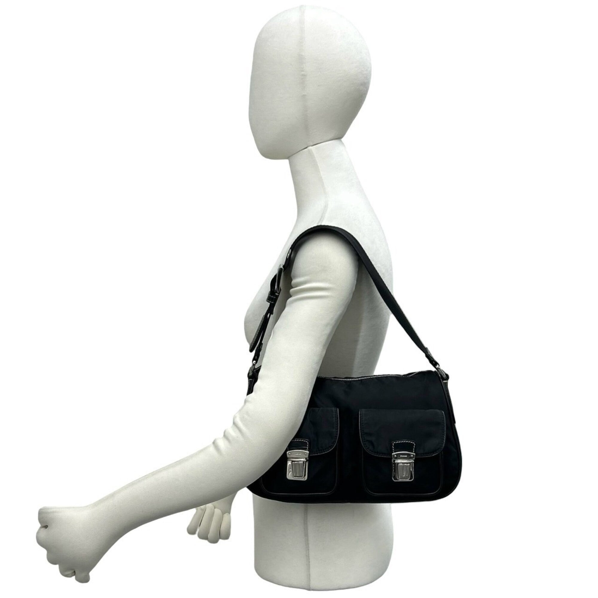 Prada Black Leather Nylon Handbag Shoulder Bag (Pre-Owned)