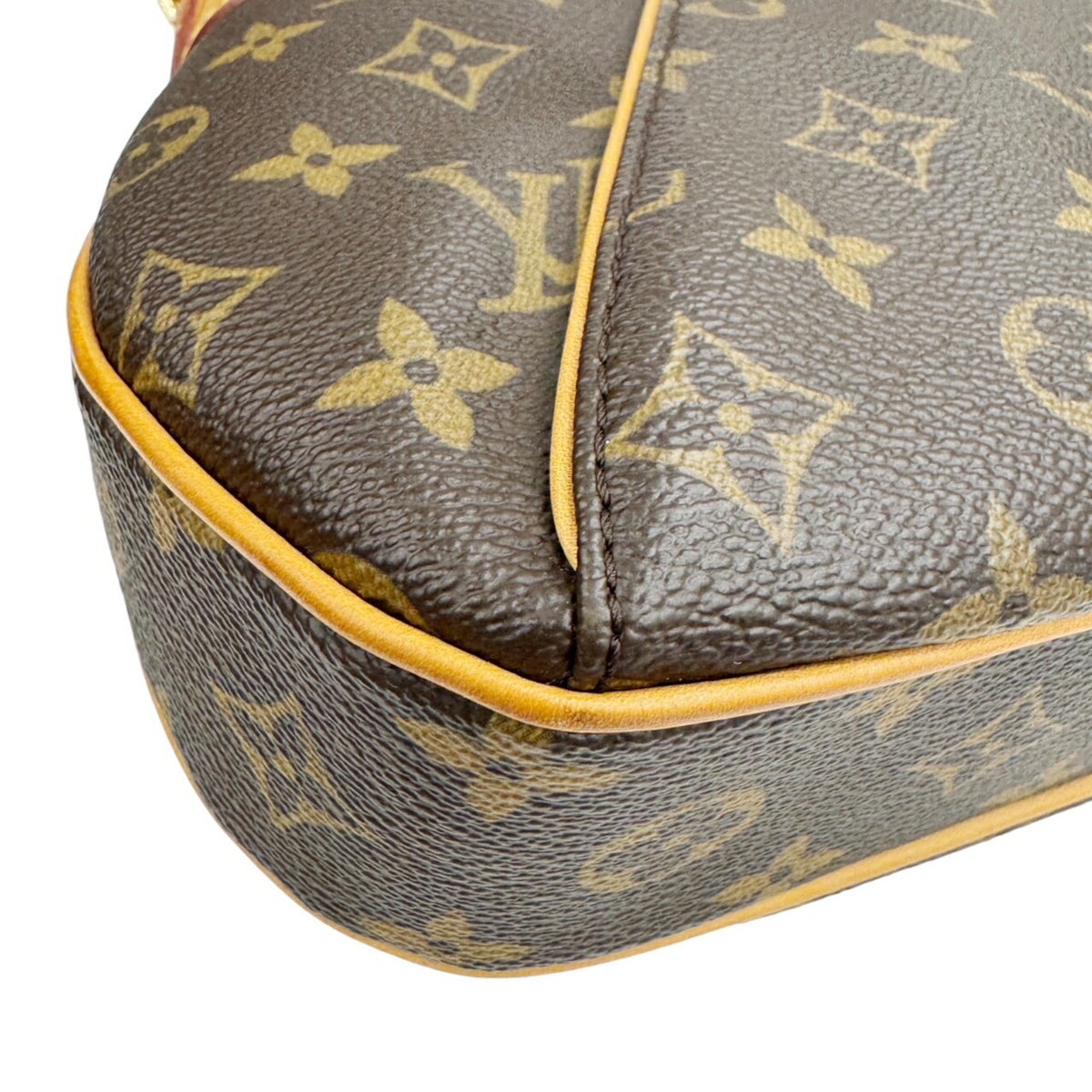 Louis Vuitton Monogram Brown Monogram Shoulder Bag (Pre-Owned)